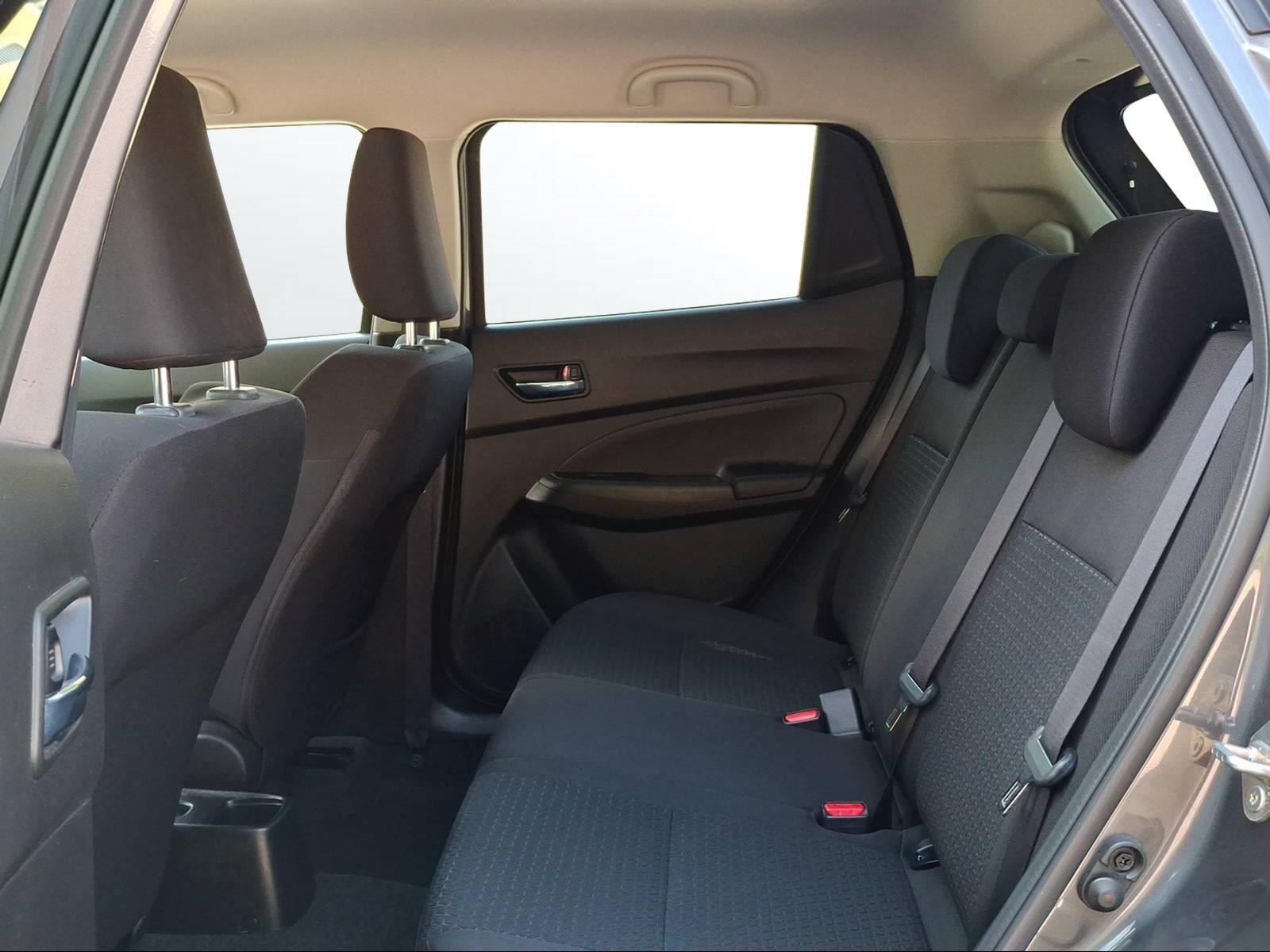 SUZUKI Swift 1.2i Piz Sulai Top Hybrid Allgrip 4x4 - 12