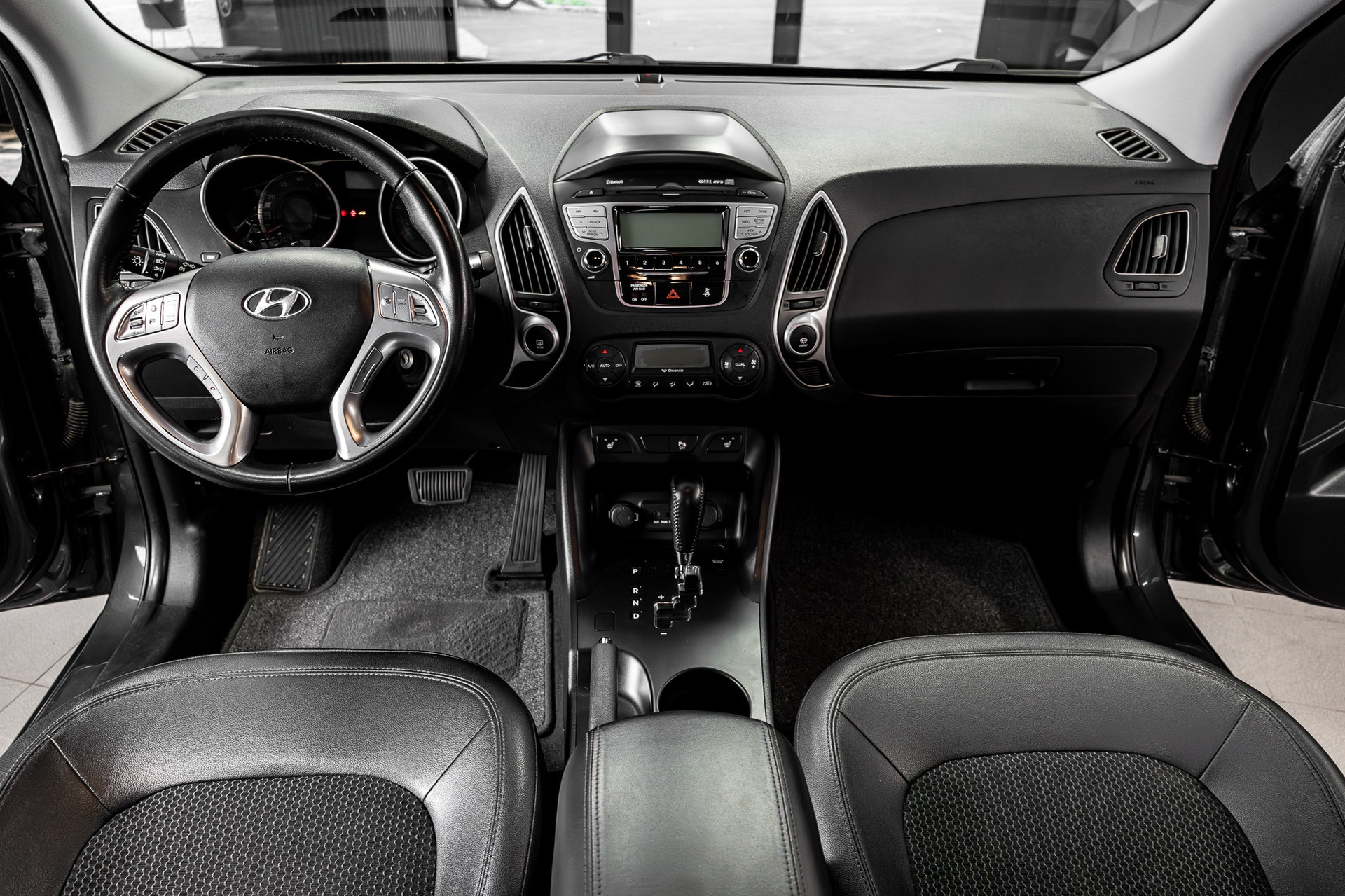 HYUNDAI iX 35 2.0 Style 4WD Automatic - 6