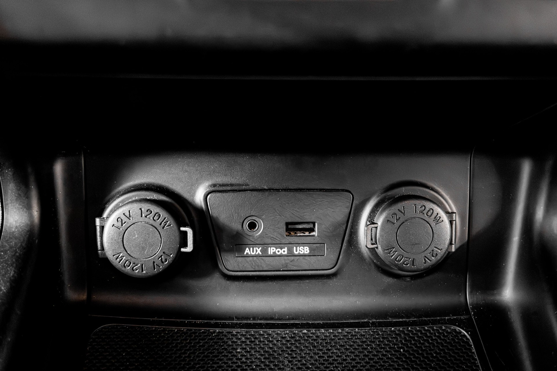 HYUNDAI iX 35 2.0 Style 4WD Automatic - 13