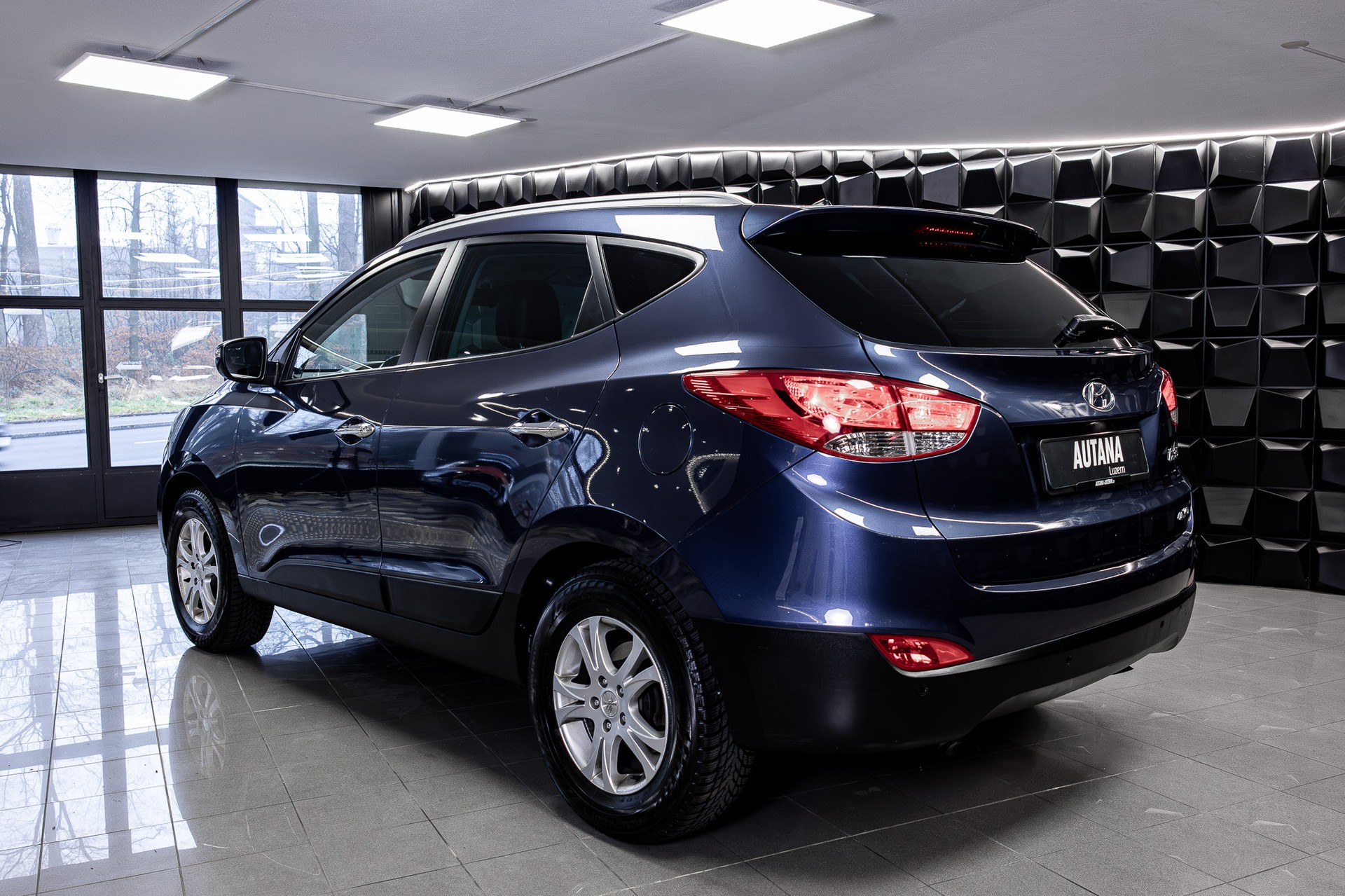 HYUNDAI iX 35 2.0 Style 4WD Automatic - 3