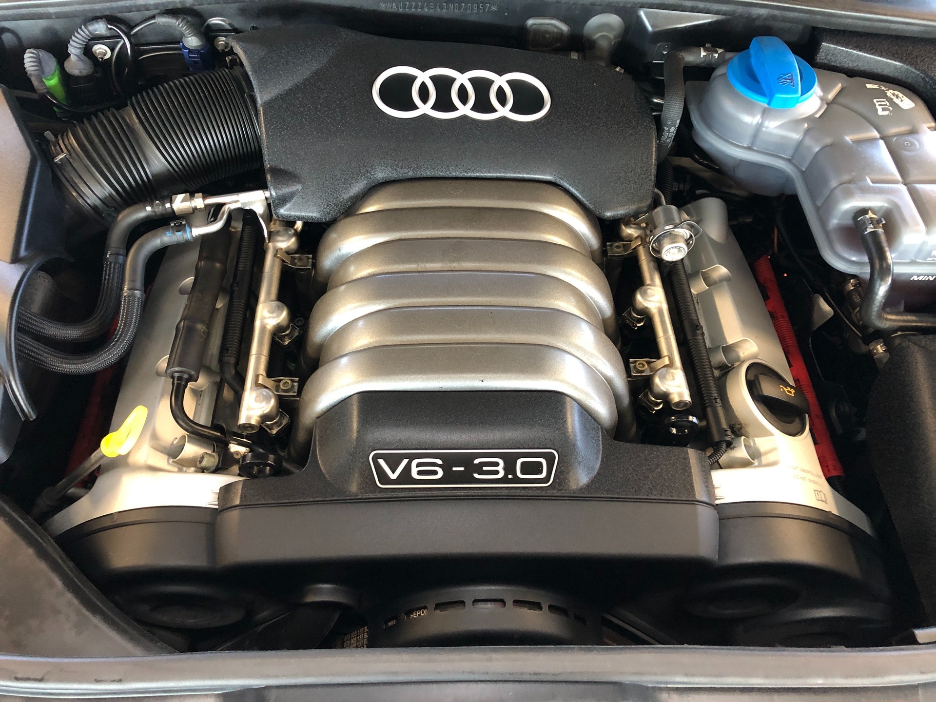 AUDI A6 Avant 3.0 quattro - 15