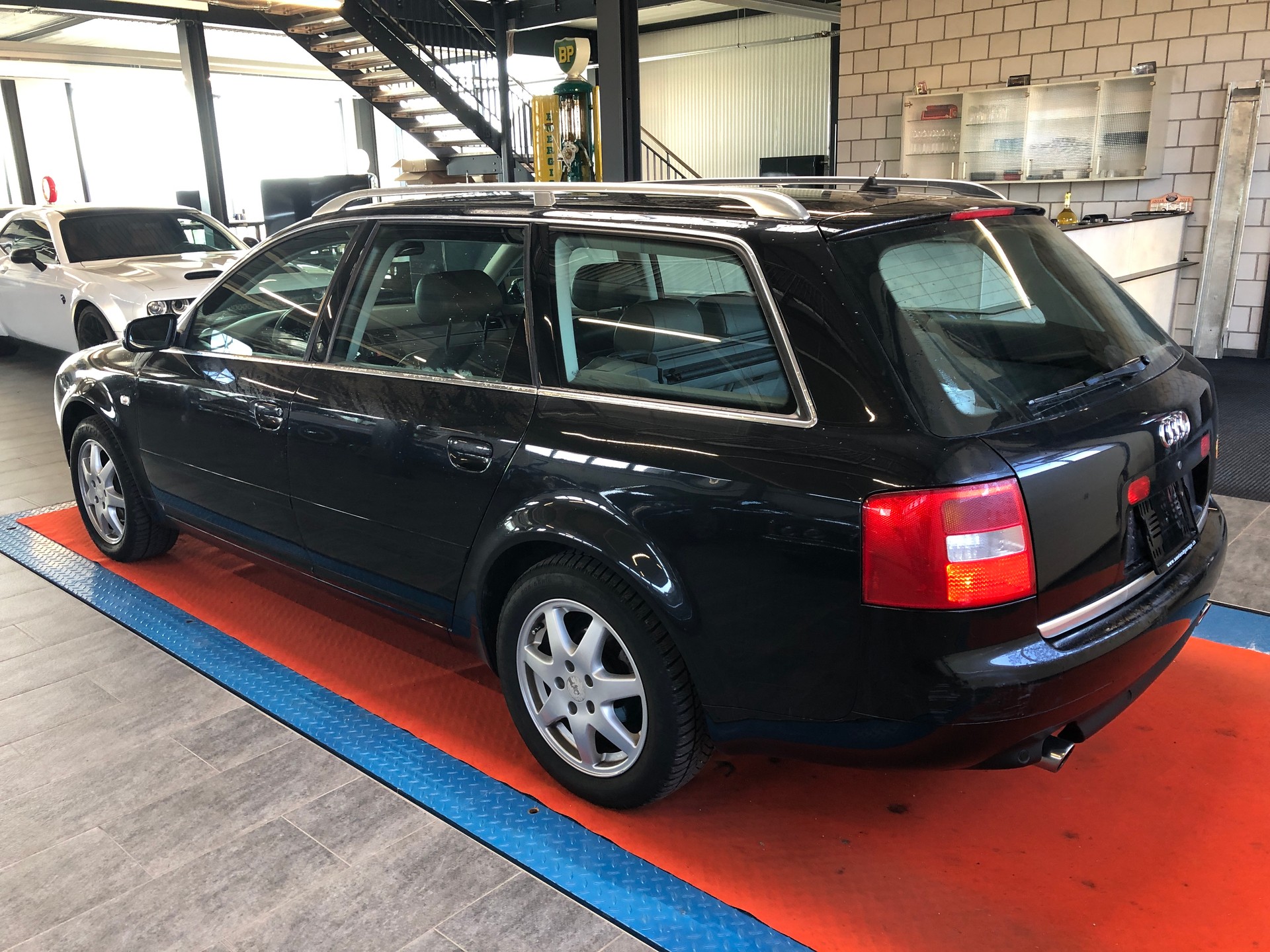 AUDI A6 Avant 3.0 quattro - 6