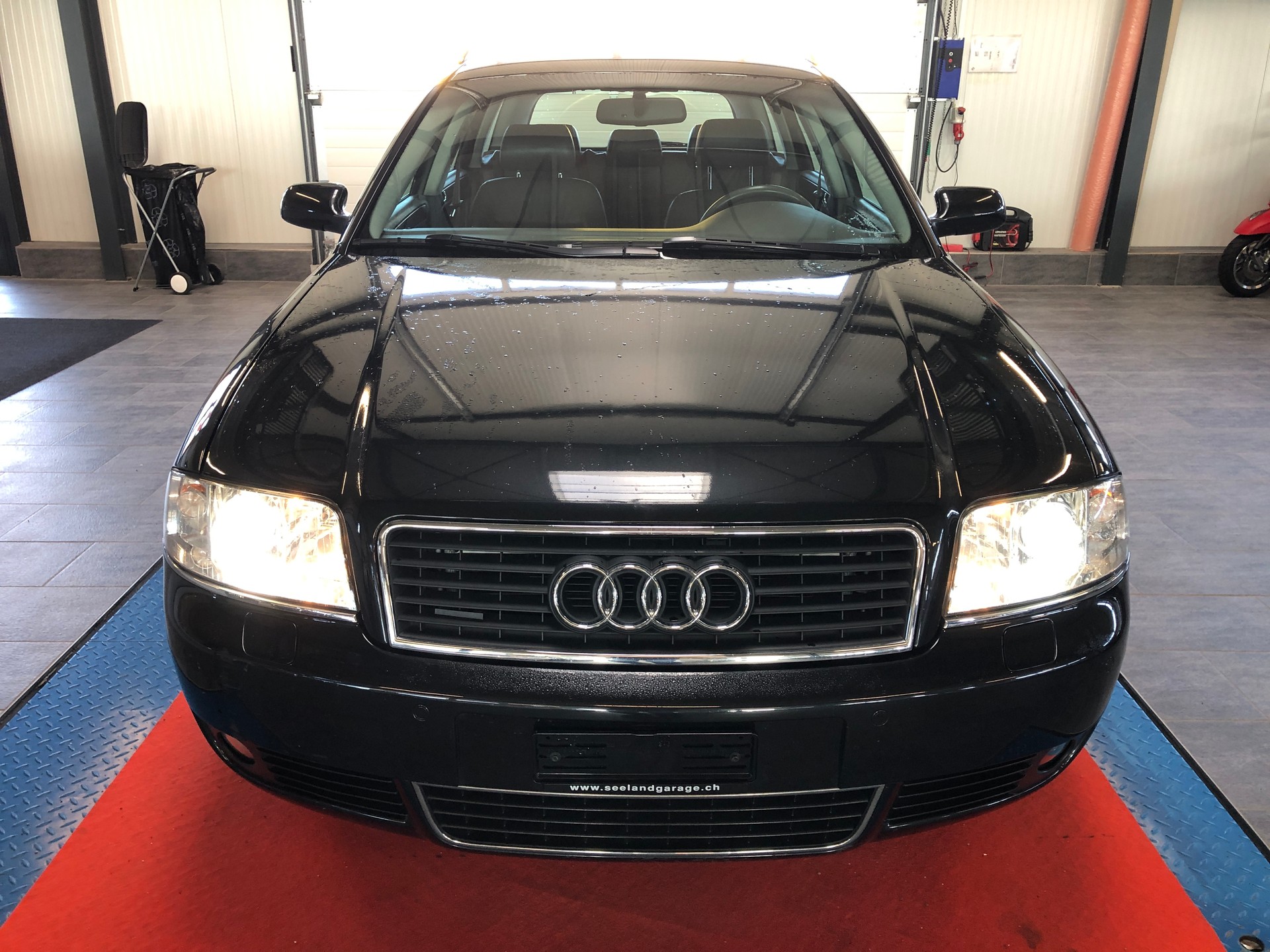 AUDI A6 Avant 3.0 quattro - 10