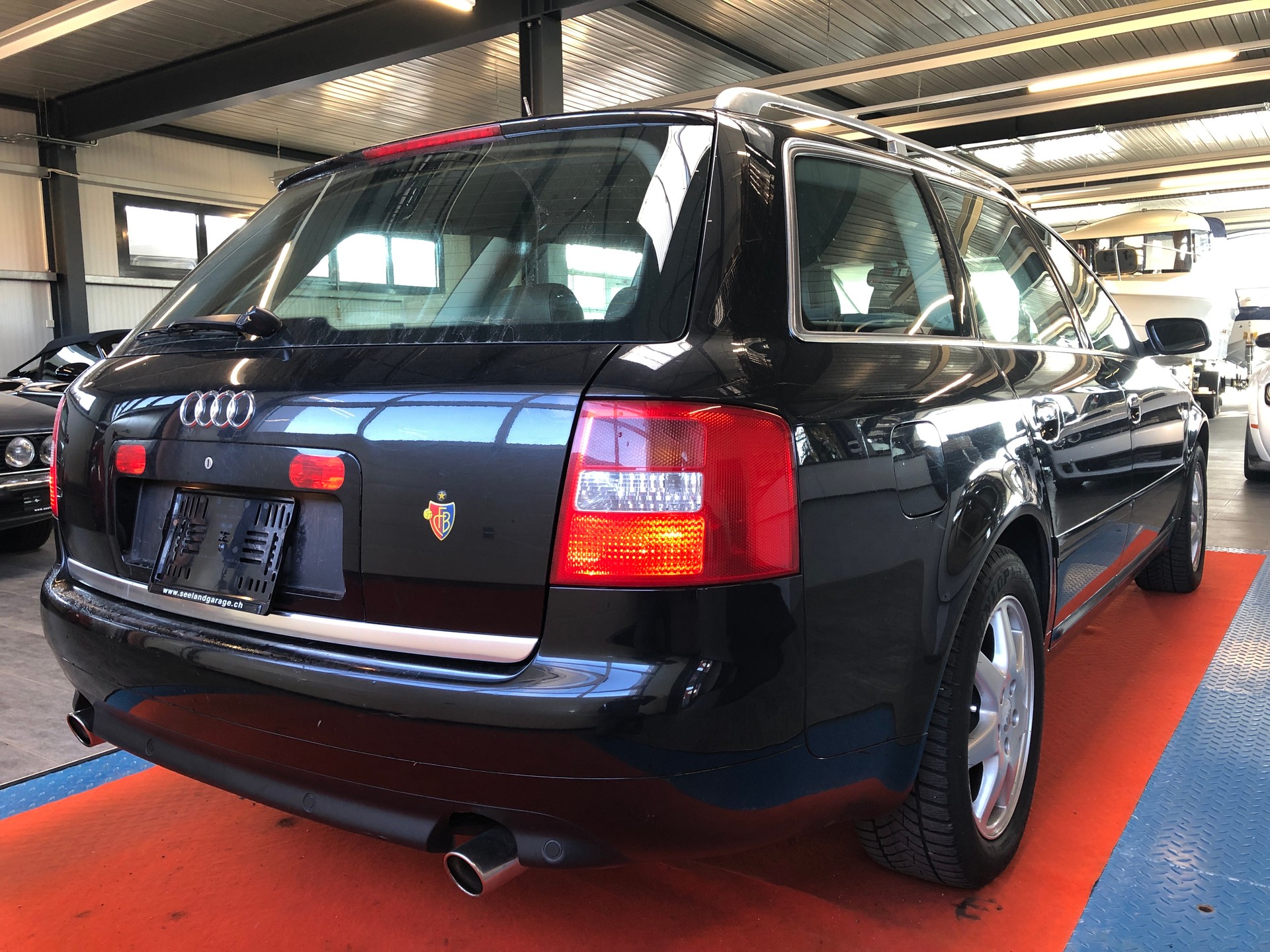 AUDI A6 Avant 3.0 quattro - 3