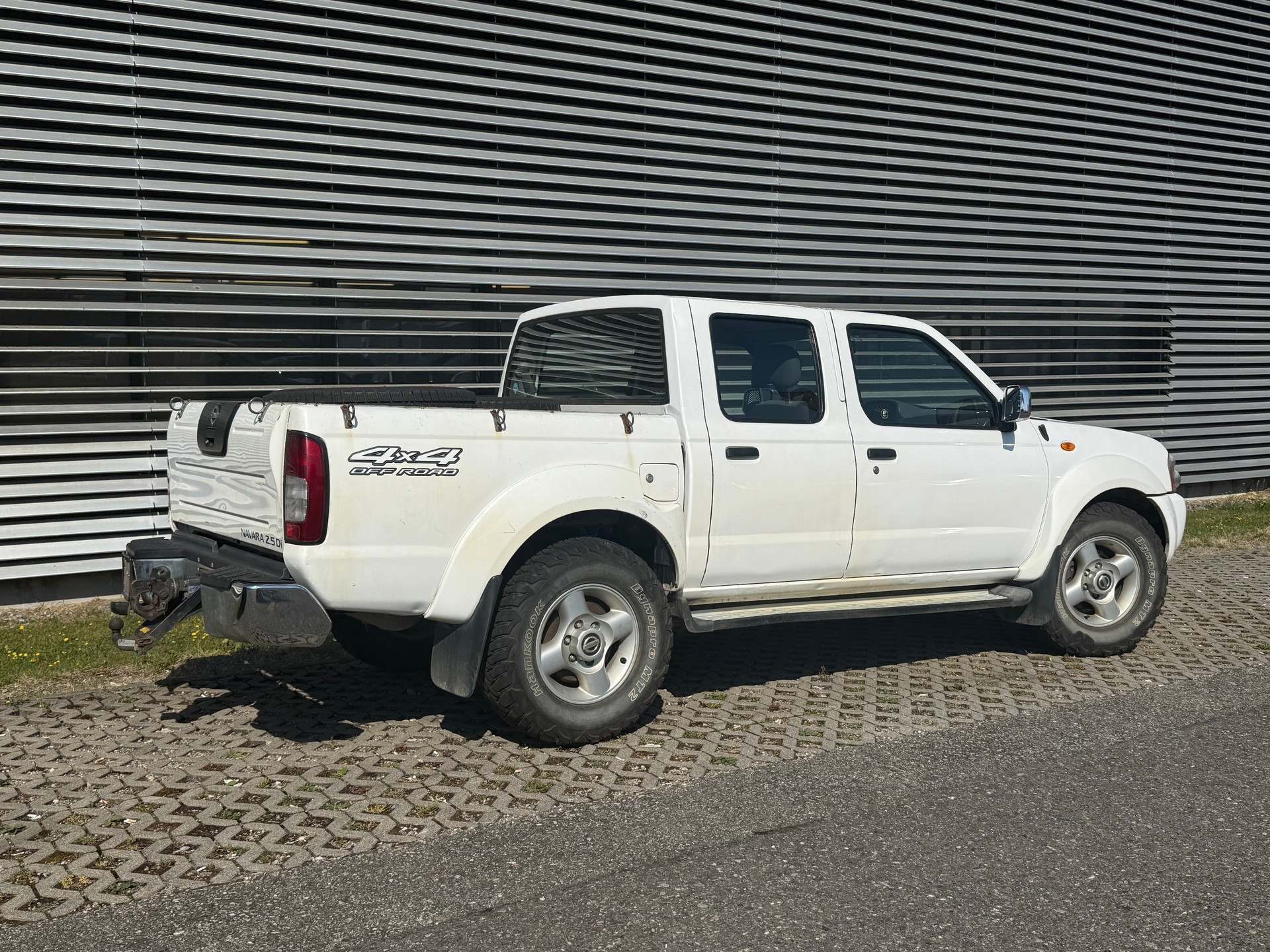 NISSAN Double Cab Navara 2.5 Di 4x4 - 8
