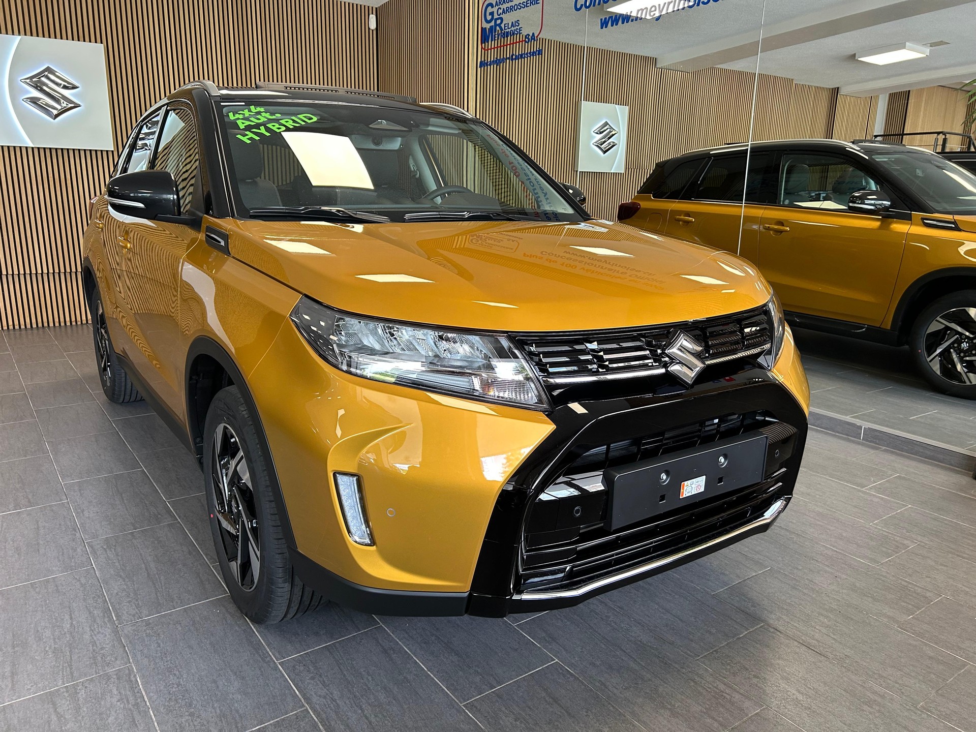 SUZUKI Vitara 1.4 T Compact Top Hybrid 4x4 - 4