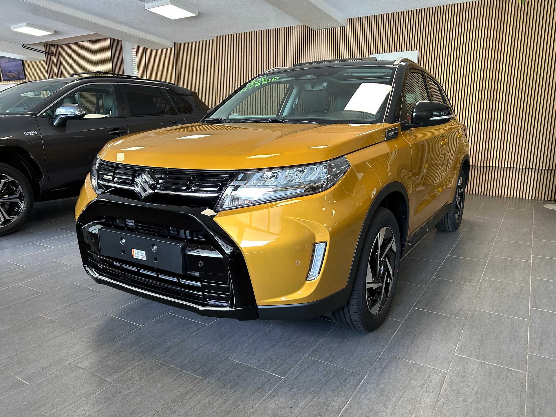 SUZUKI Vitara 1.4 T Compact Top Hybrid 4x4 - 6