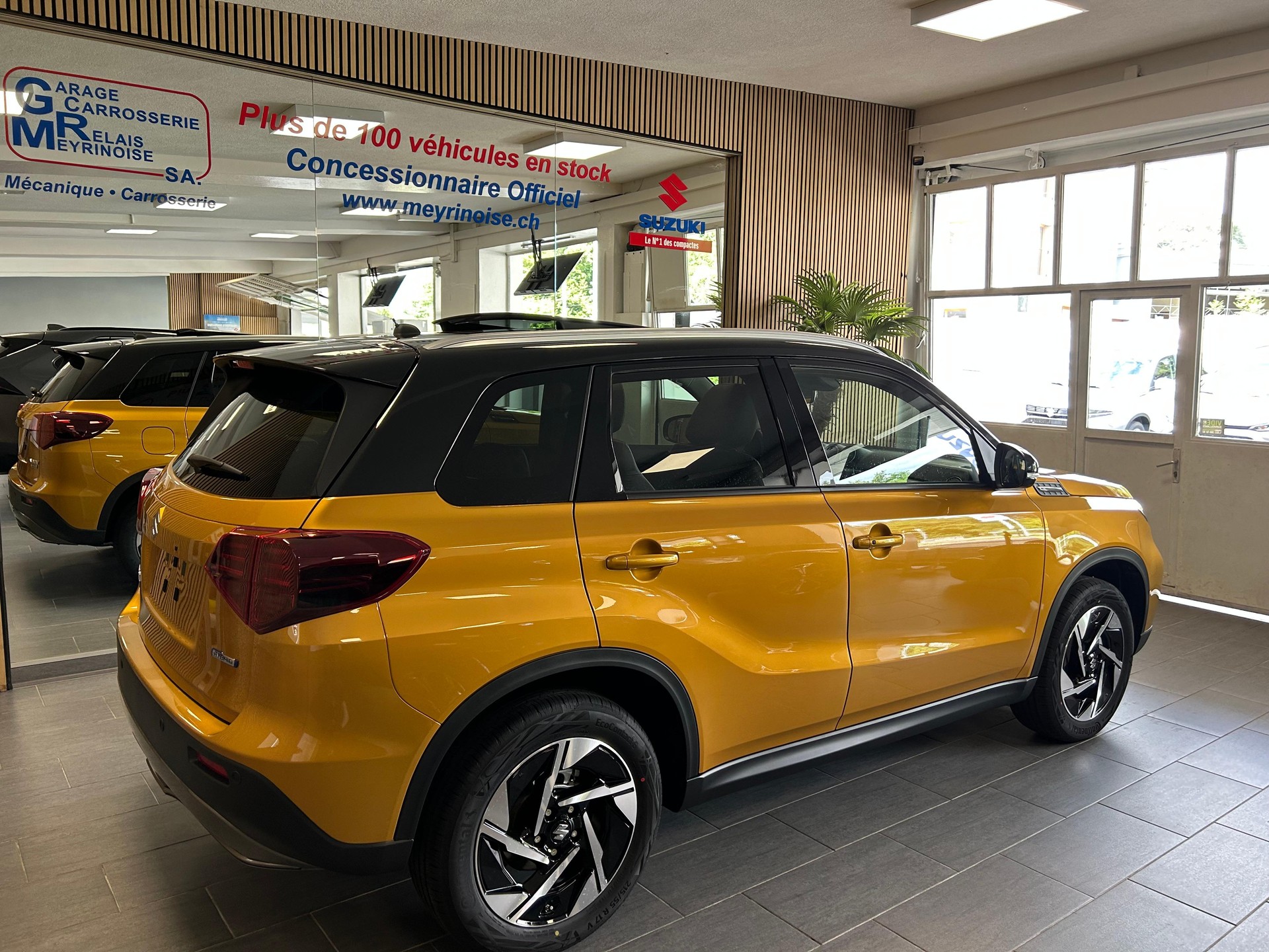 SUZUKI Vitara 1.4 T Compact Top Hybrid 4x4 - 9