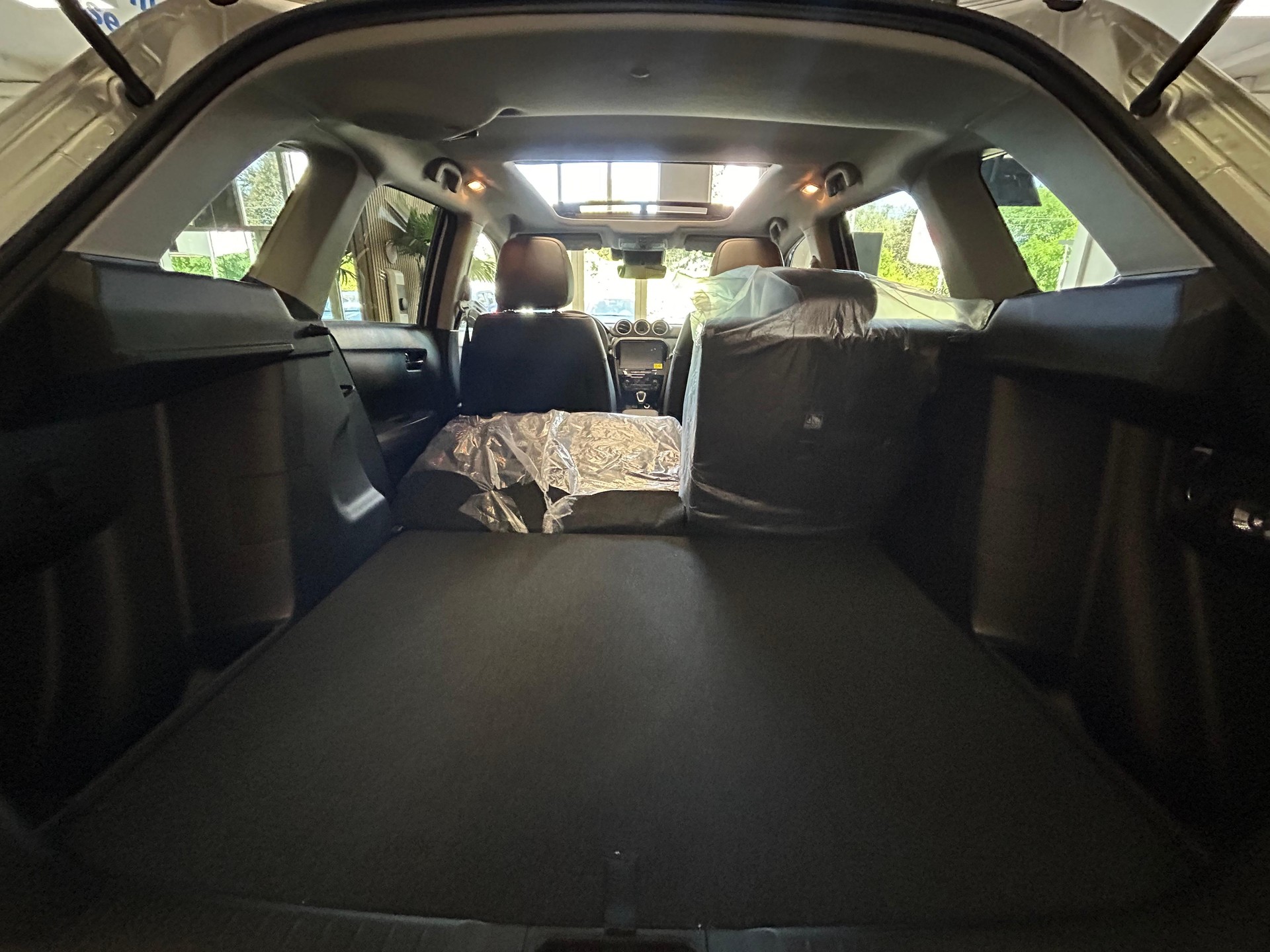 SUZUKI Vitara 1.4 T Compact Top Hybrid 4x4 - 21