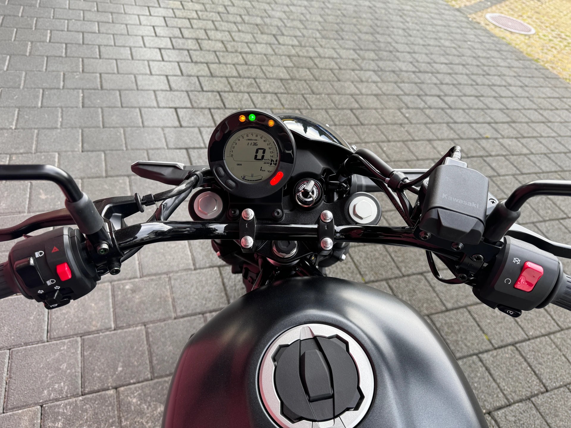 KAWASAKI Eliminator 500 SE - 6