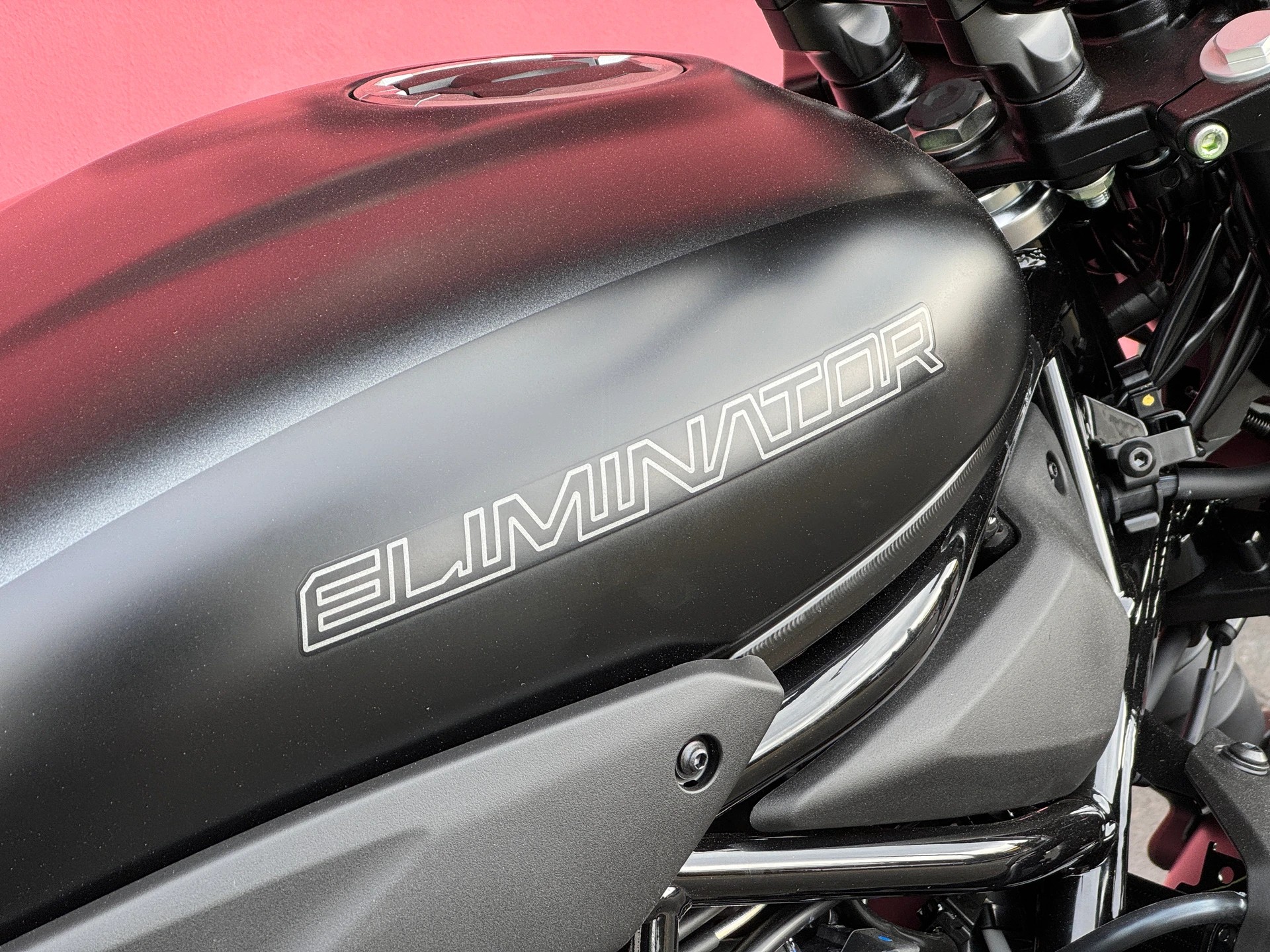 KAWASAKI Eliminator 500 SE - 12