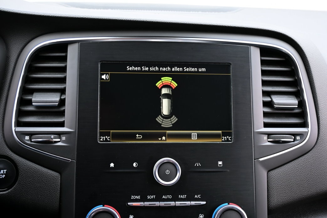 RENAULT Mégane Grandtour 1.5 dCi Business EDC - 13