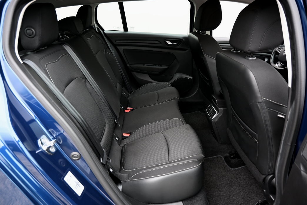 RENAULT Mégane Grandtour 1.5 dCi Business EDC - 8