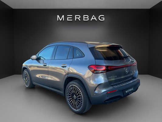 MERCEDES-BENZ EQA 350 AMG Line 4Matic - 3