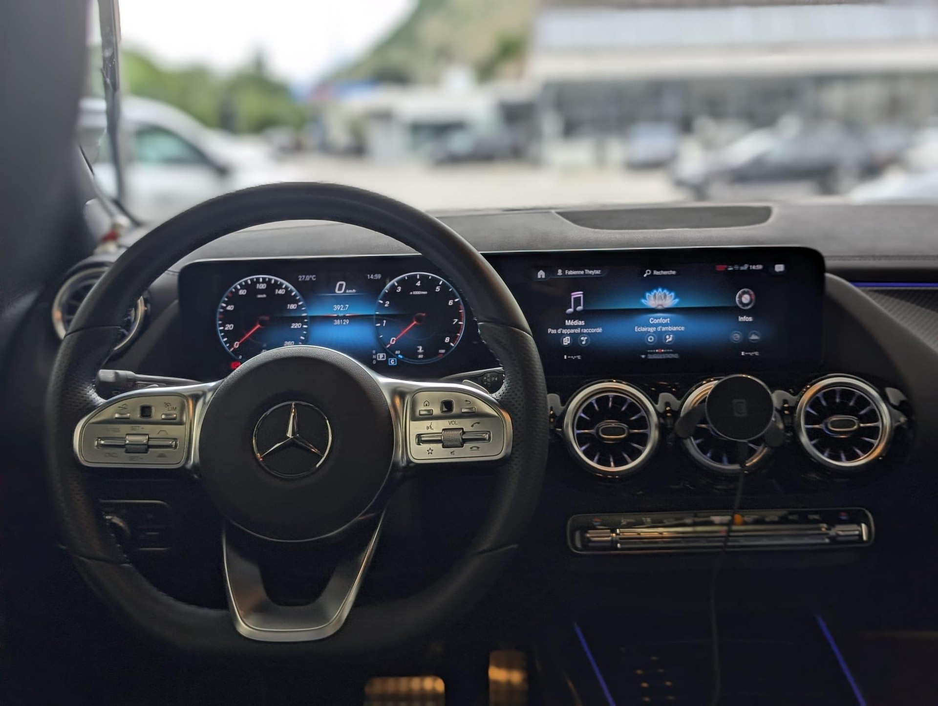 MERCEDES-BENZ GLA 250 AMG Line 4matic - 10
