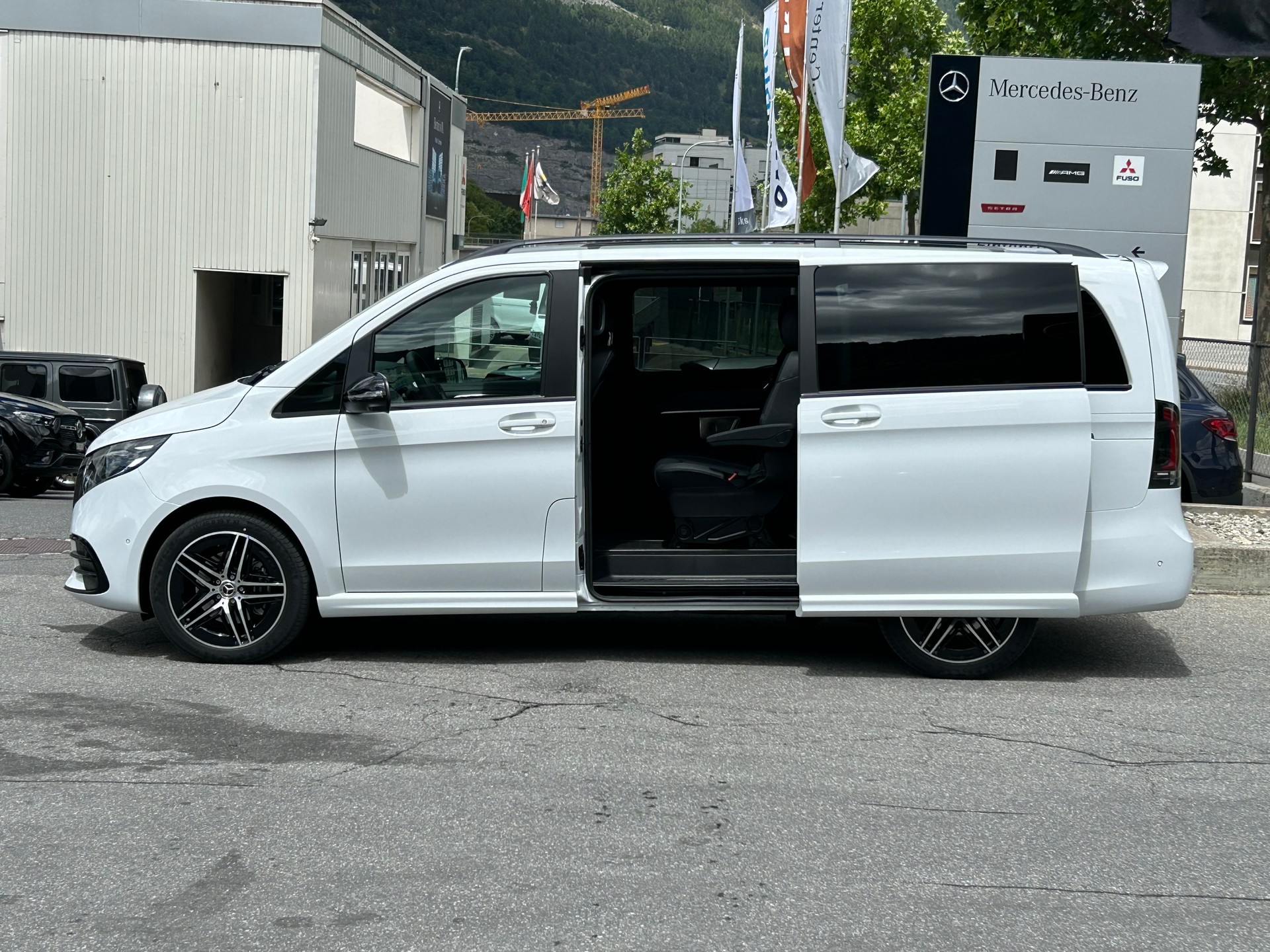 MERCEDES-BENZ V 300d Exclusive Lang SWISS EDITION 4Matic - 5