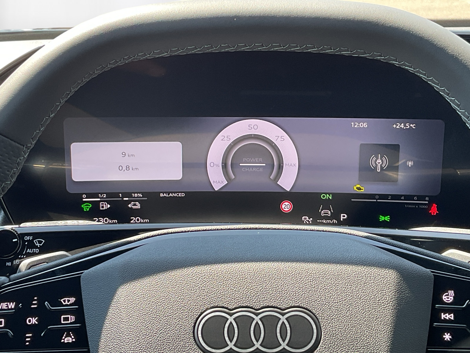 AUDI Q3 SUV e-hybrid 200 kW S tronig - 8