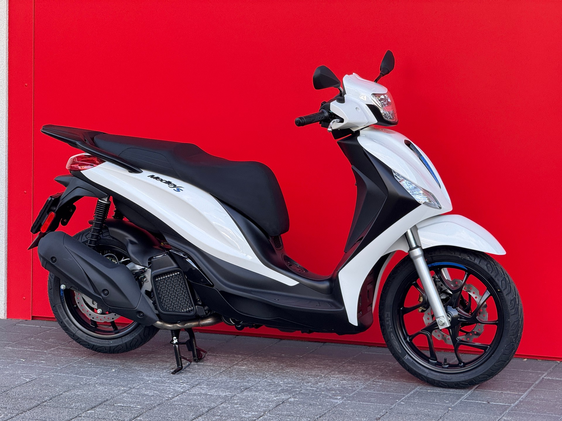 PIAGGIO Medley 125 Sport E5+ - 3