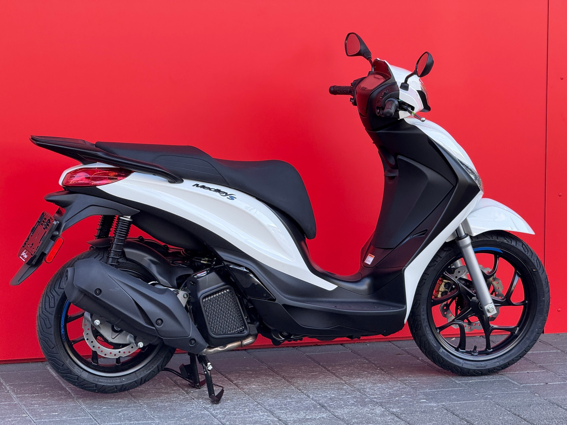 PIAGGIO Medley 125 Sport E5+ - 4