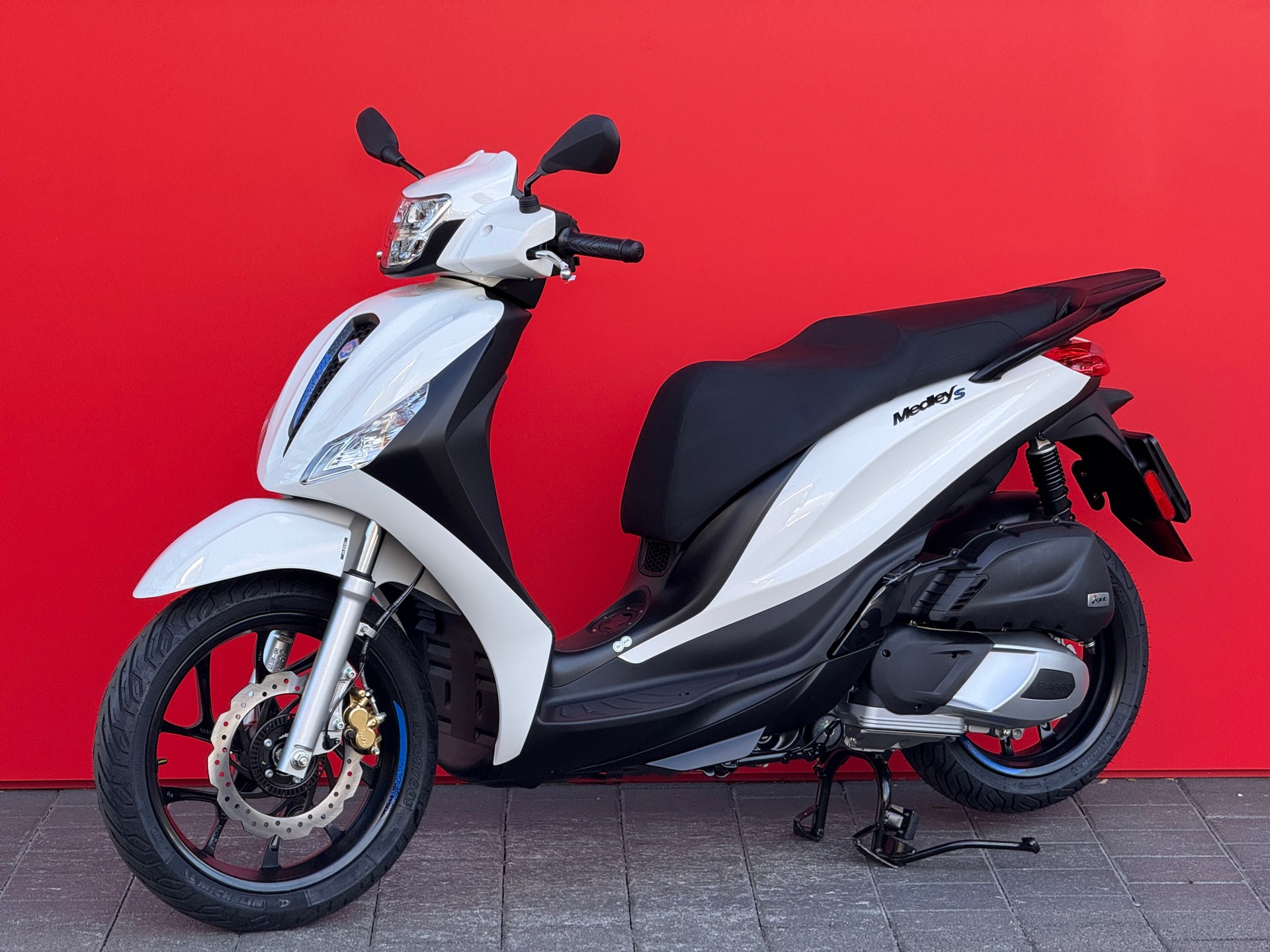 PIAGGIO Medley 125 Sport E5+ - 7
