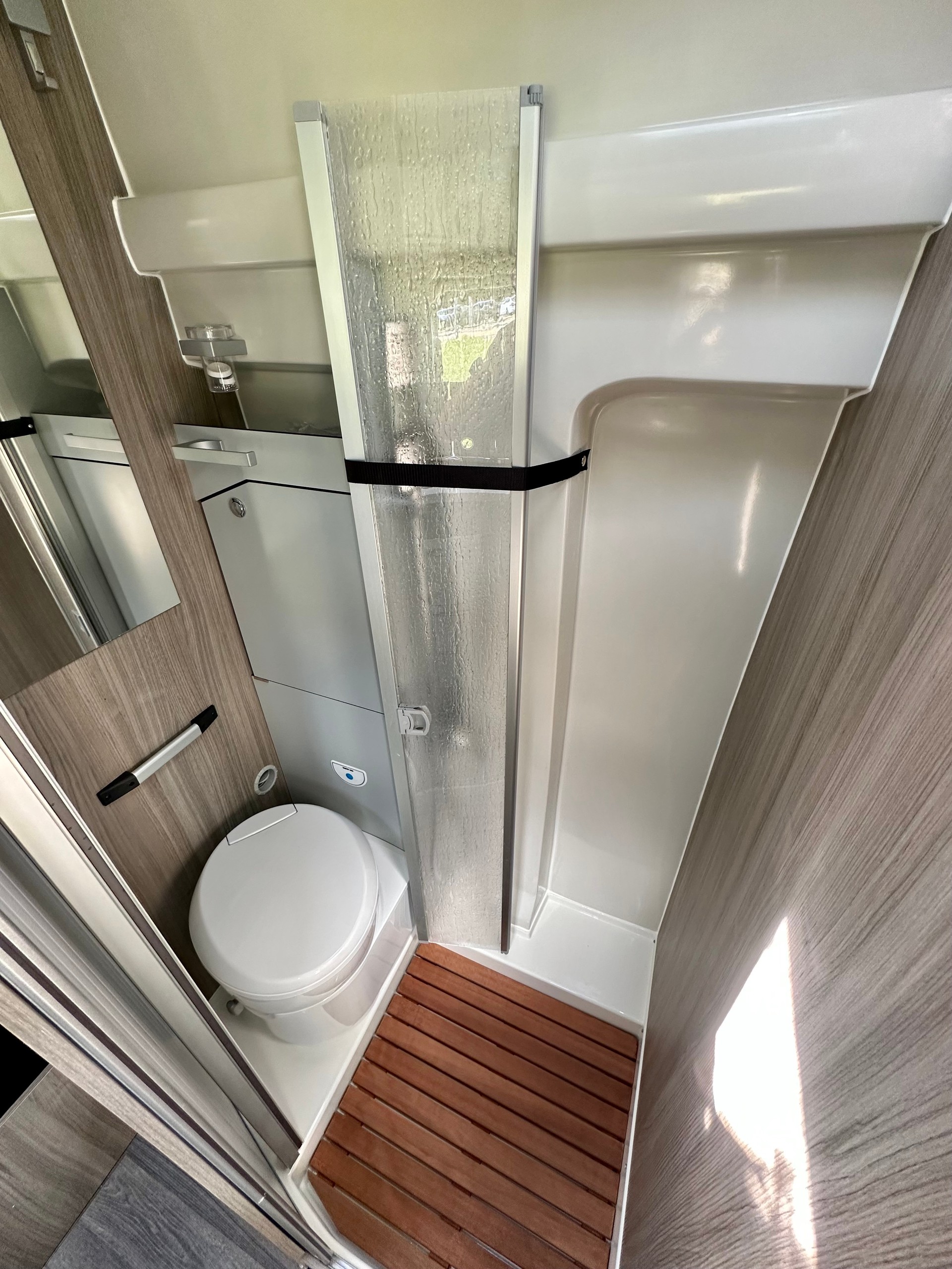 RANDGER Randger R560 4x4 OFF ROAD 170 PS (Panneau solaire 240W, Batterie Lithium 310A, Chauffage Diesel) - 8