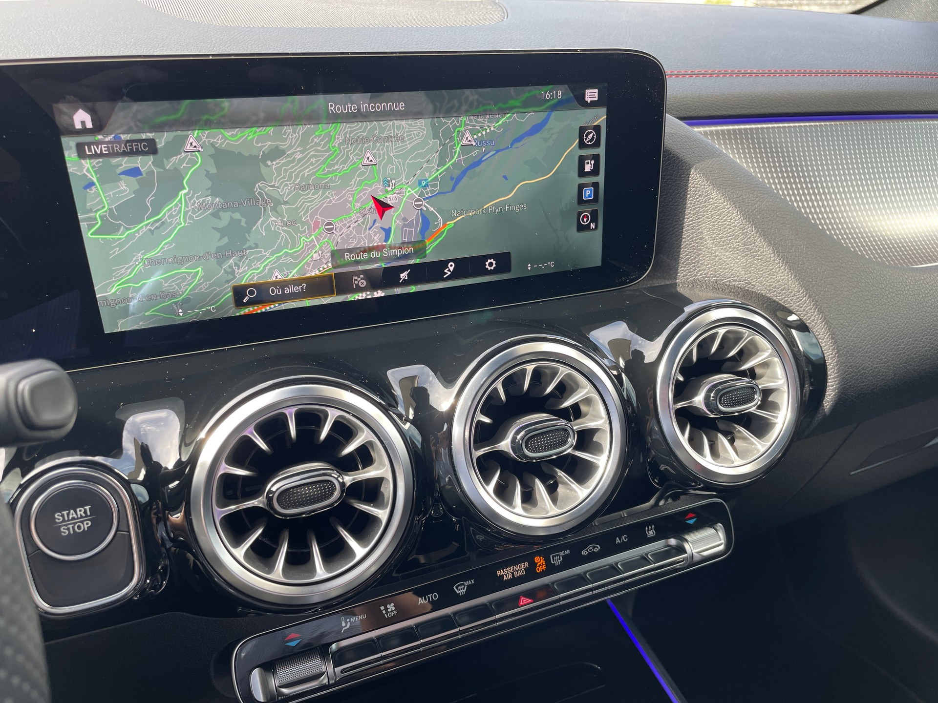 MERCEDES-BENZ EQA 300 AMG Line 4Matic - 16