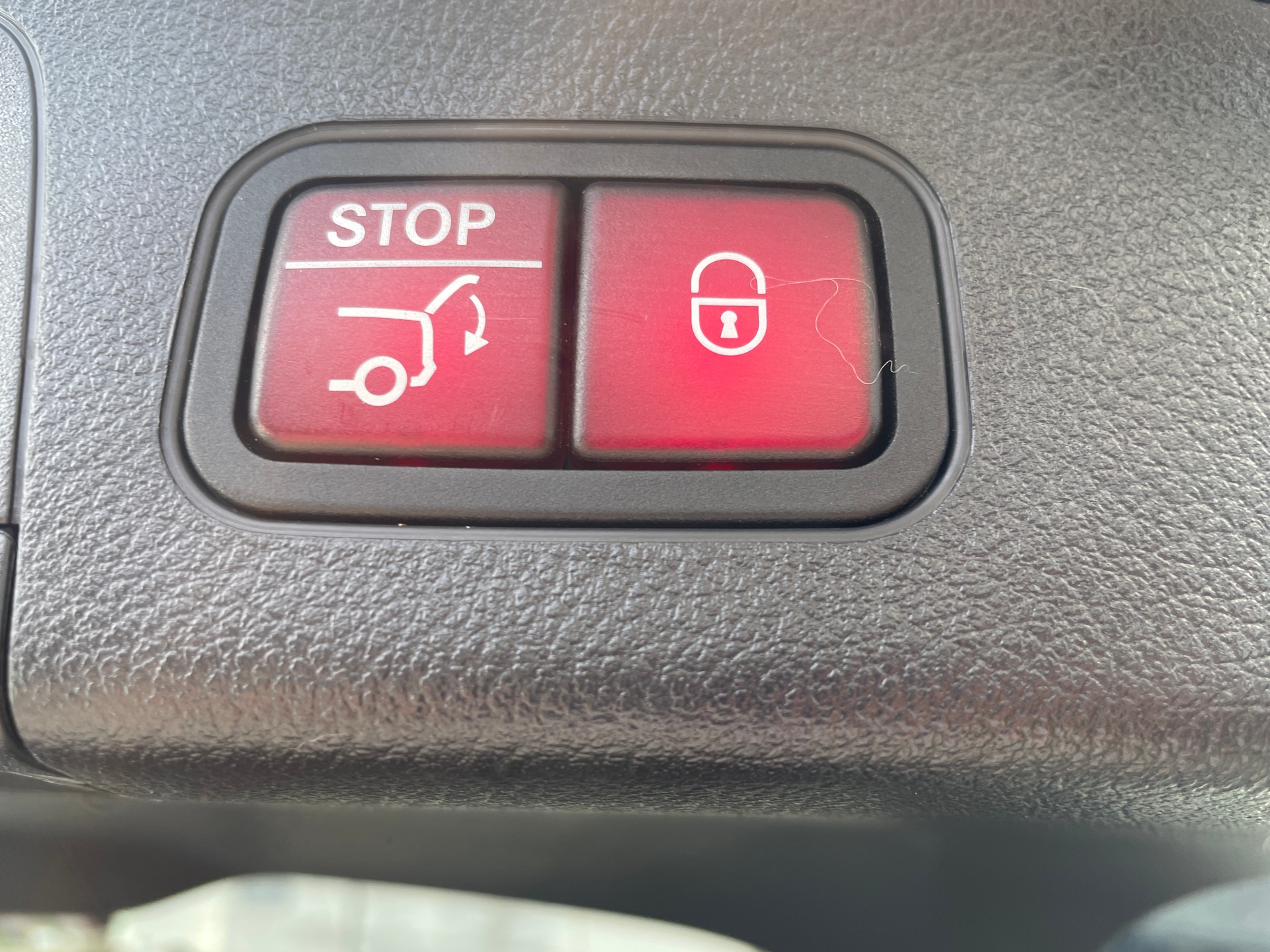 MERCEDES-BENZ EQA 300 AMG Line 4Matic - 8