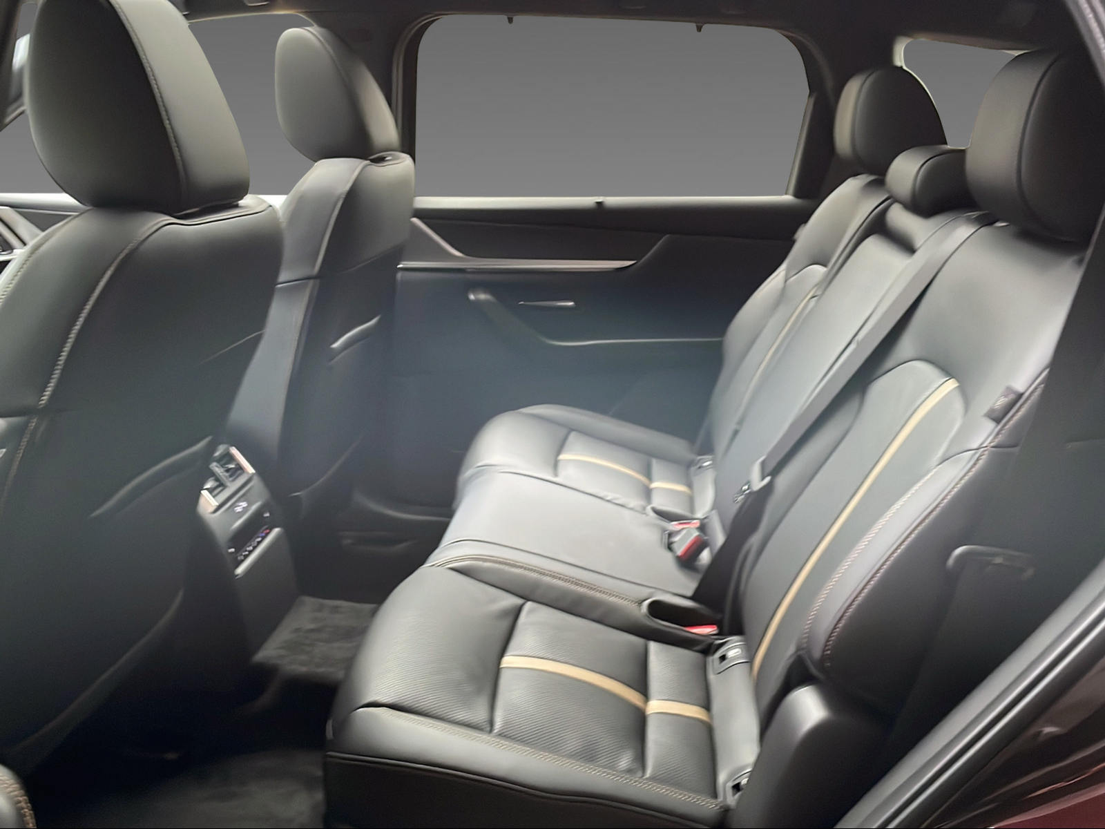 MAZDA CX-80 2.5 PHEV Homura Plus - 11