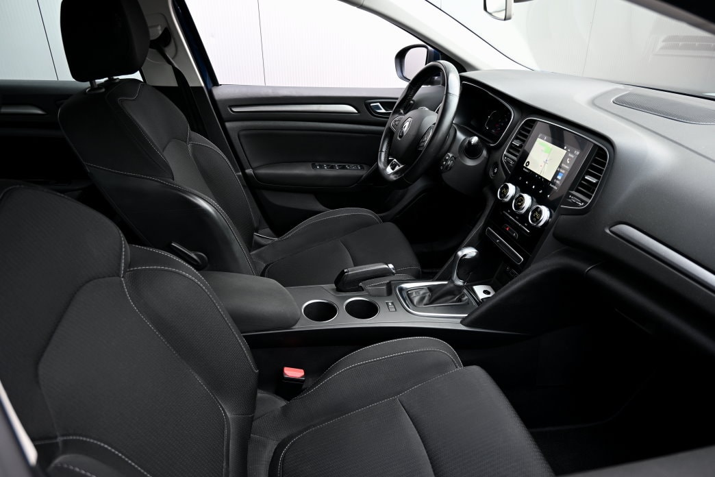 RENAULT Mégane Grandtour 1.5 dCi Business EDC - 5