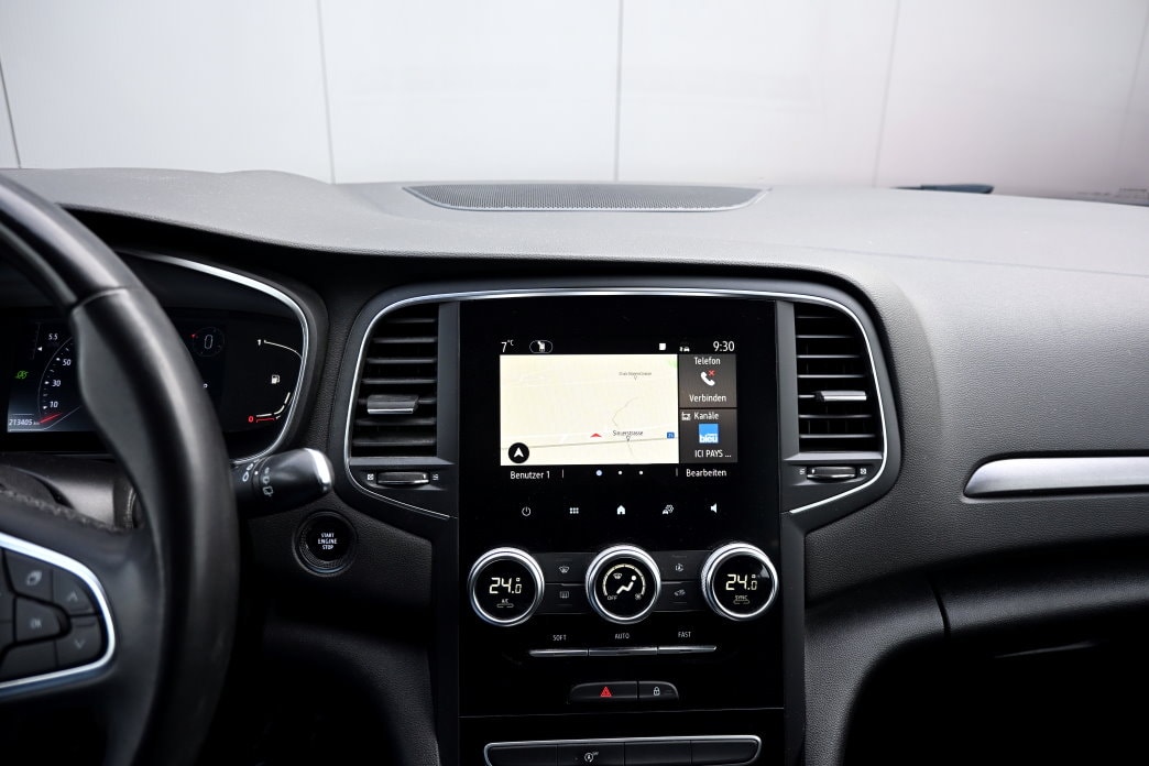 RENAULT Mégane Grandtour 1.5 dCi Business EDC - 11
