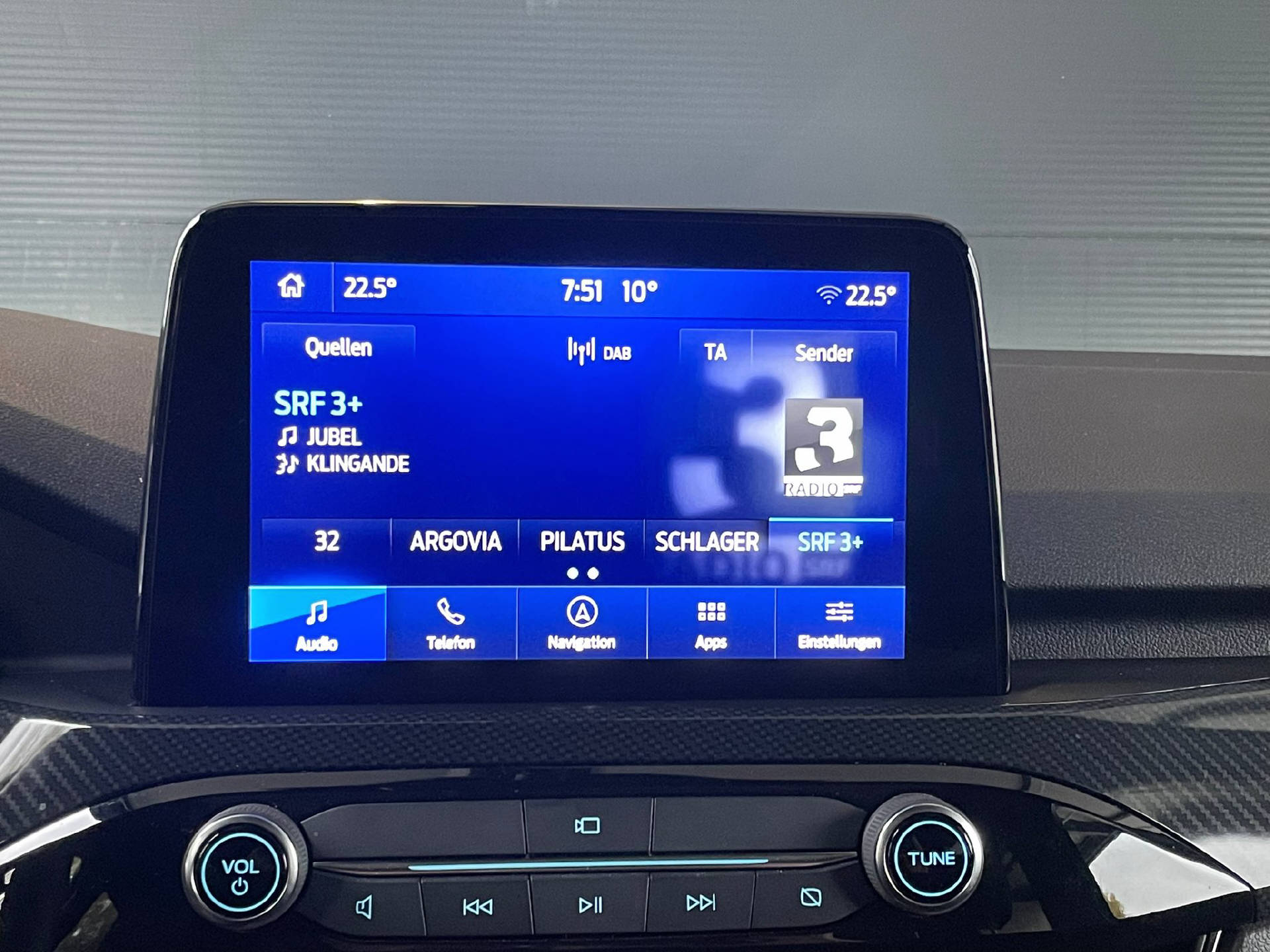 FORD Kuga 2.5 Plug-in Hybrid ST-Line X-12