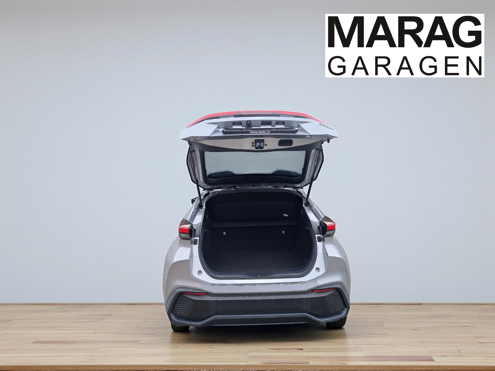 TOYOTA C-HR 2.0 PHEV CVT Swiss Edition - 9