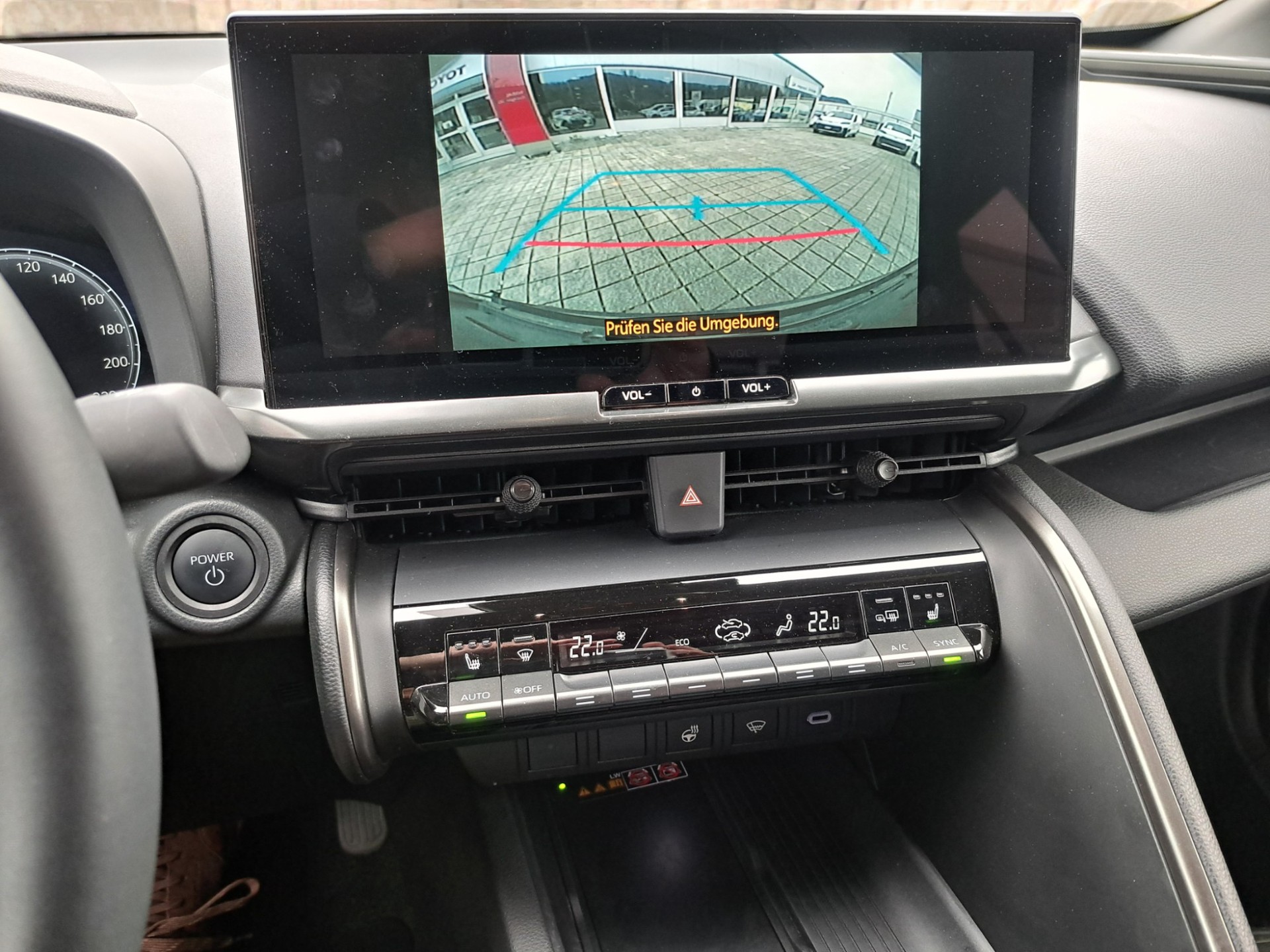 TOYOTA C-HR 2.0 PHEV CVT Swiss Edition - 14