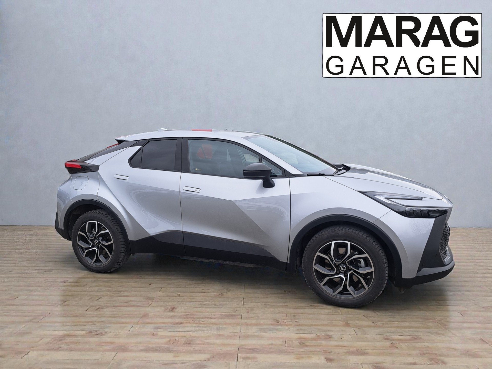 TOYOTA C-HR 2.0 PHEV CVT Swiss Edition - 4