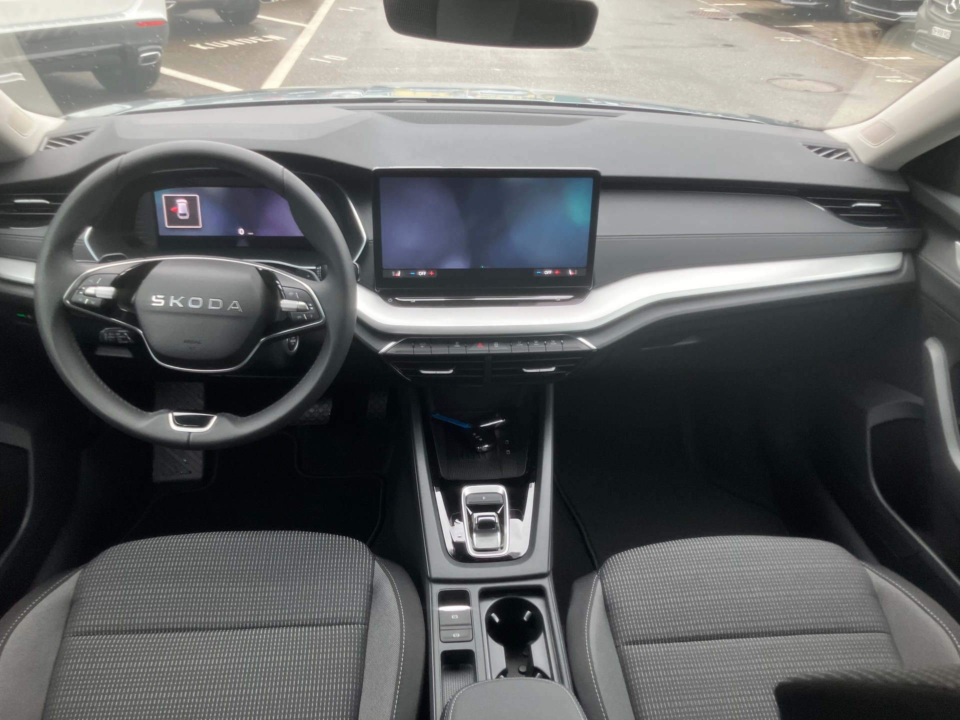 SKODA Octavia Combi 2.0 TSI DSG Selection 4x4 - 10