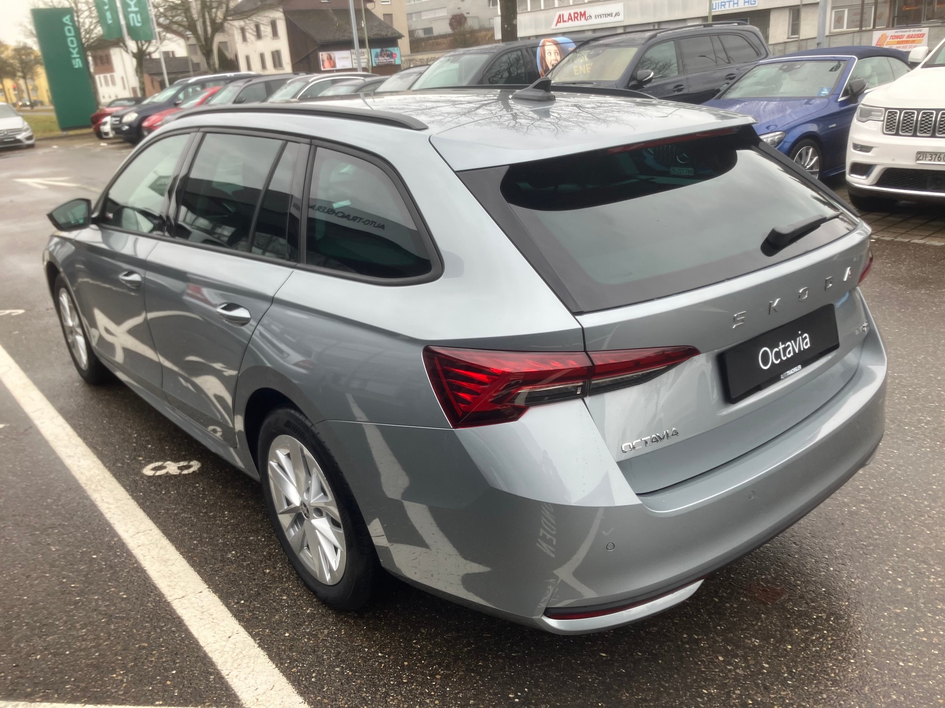 SKODA Octavia Combi 2.0 TSI DSG Selection 4x4 - 4