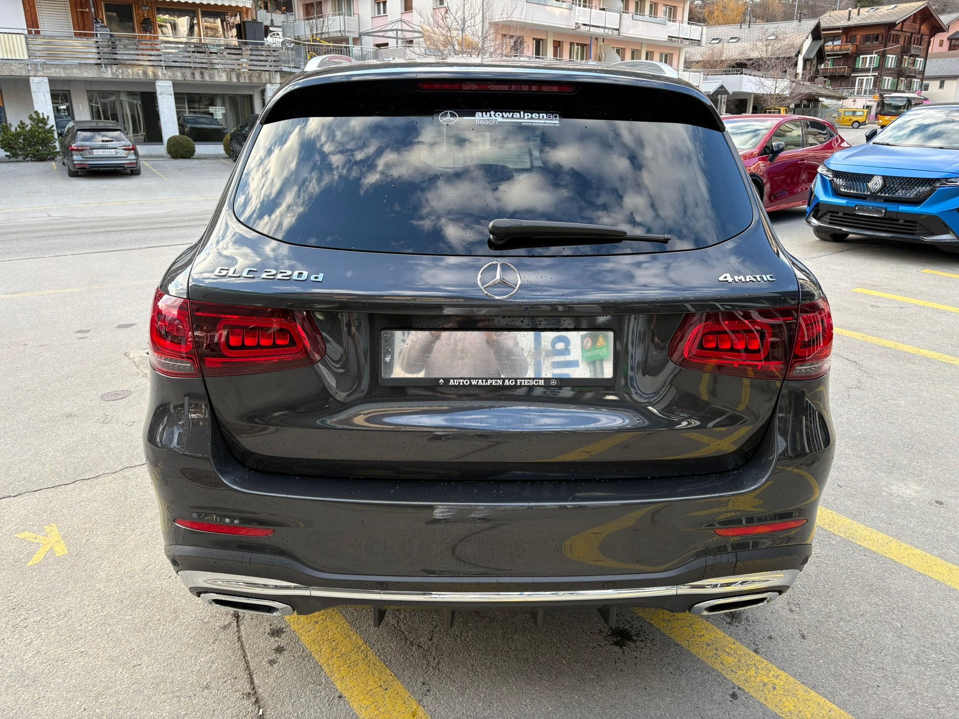 MERCEDES-BENZ GLC 220 d AMG Line 4Matic - 4