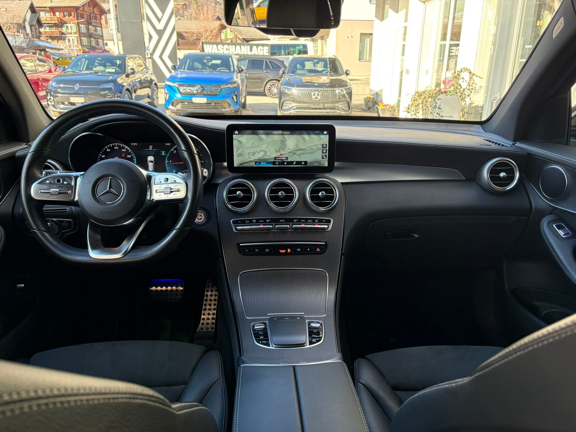 MERCEDES-BENZ GLC 220 d AMG Line 4Matic - 11
