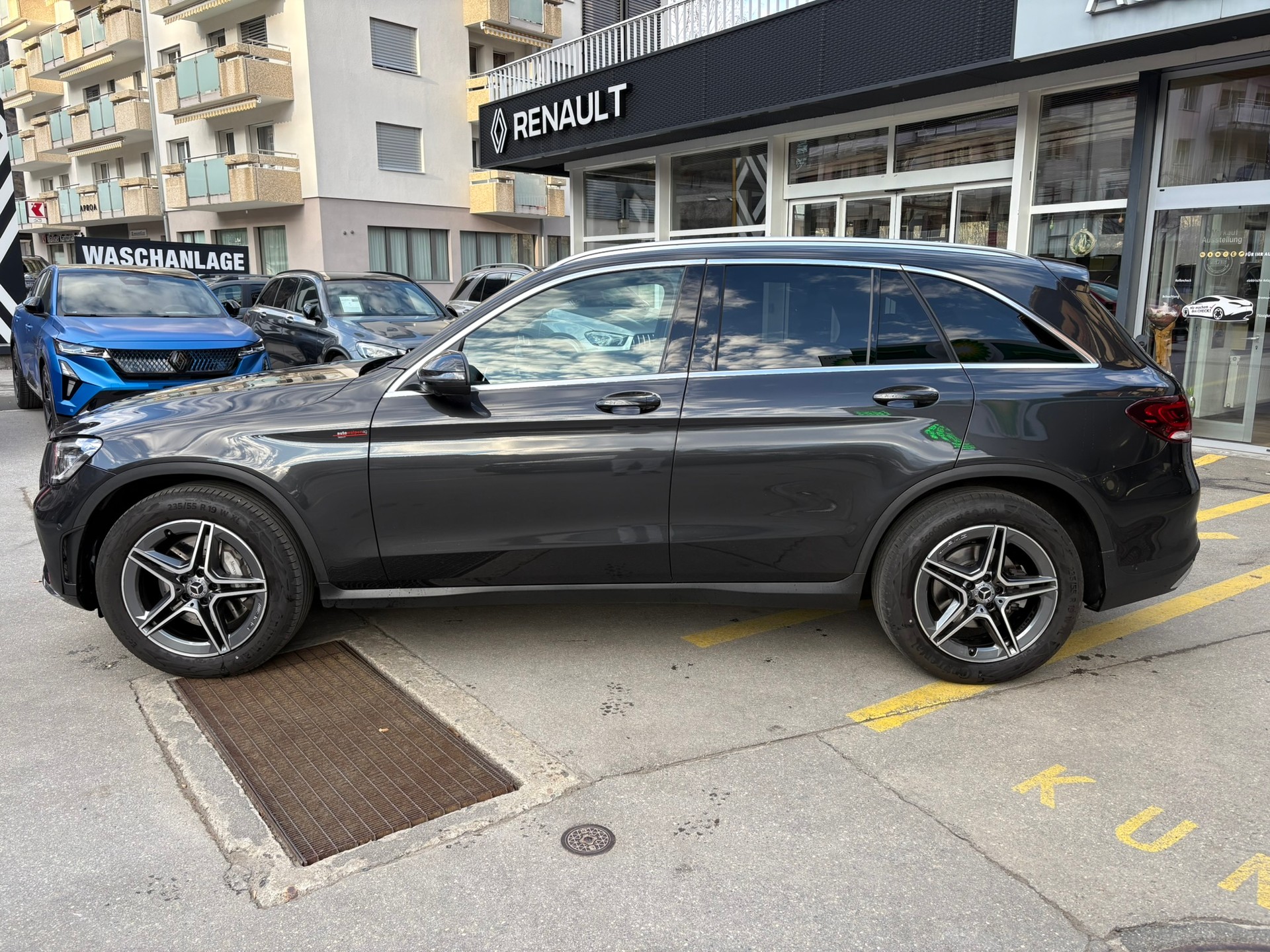 MERCEDES-BENZ GLC 220 d AMG Line 4Matic - 6