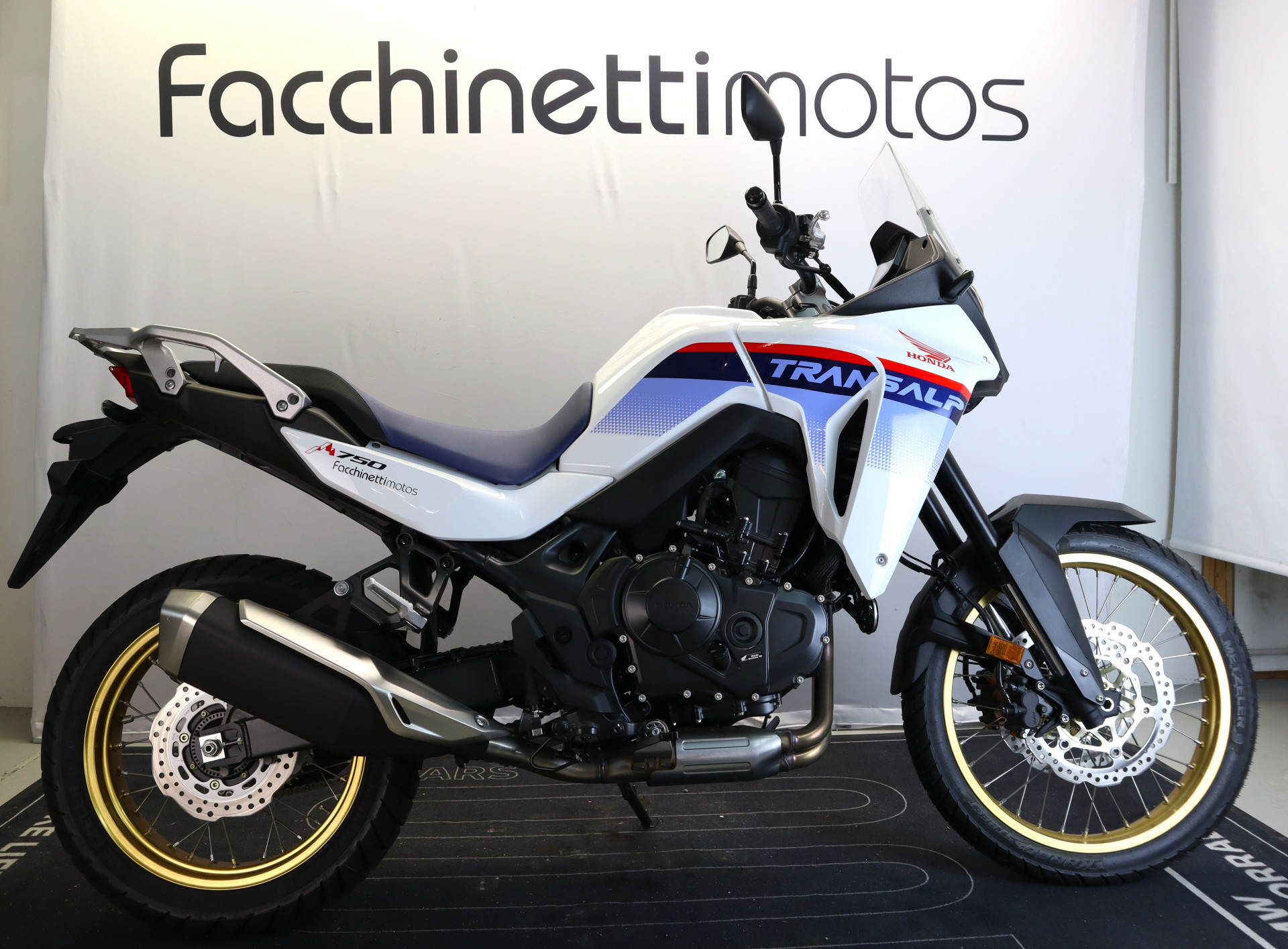 HONDA XL 750 Transalp Black