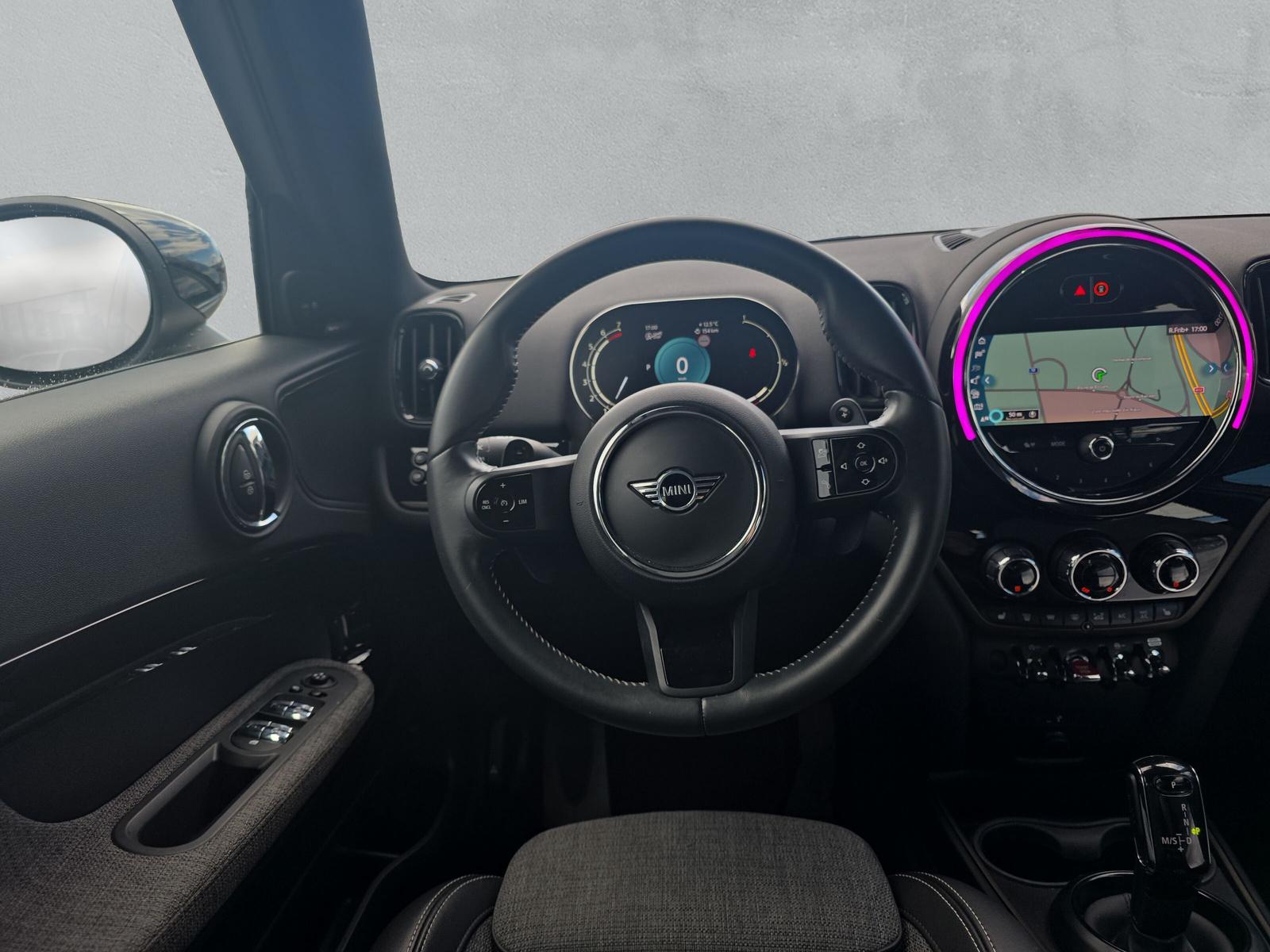 MINI Countryman S ALL4 F60 2.0i (CH) - 16