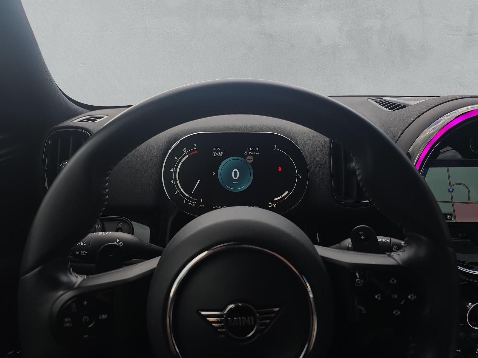 MINI Countryman S ALL4 F60 2.0i (CH) - 18