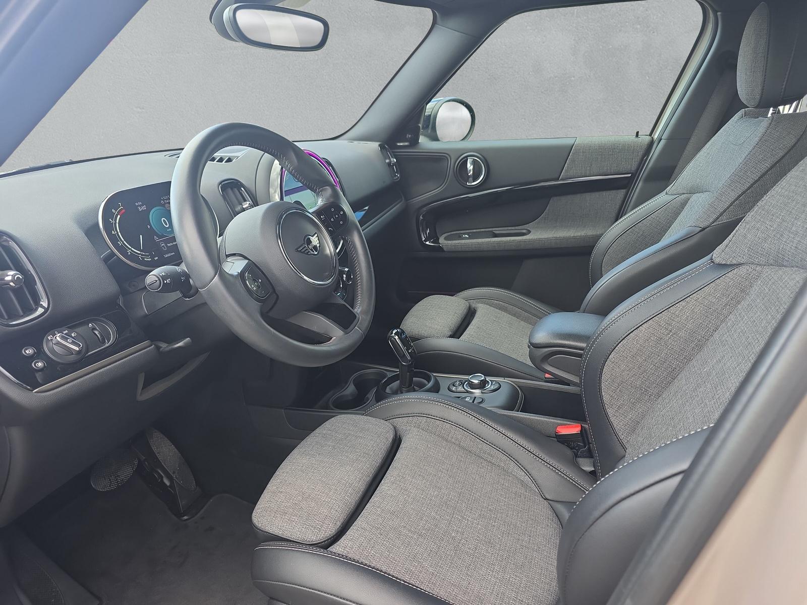 MINI Countryman S ALL4 F60 2.0i (CH) - 11