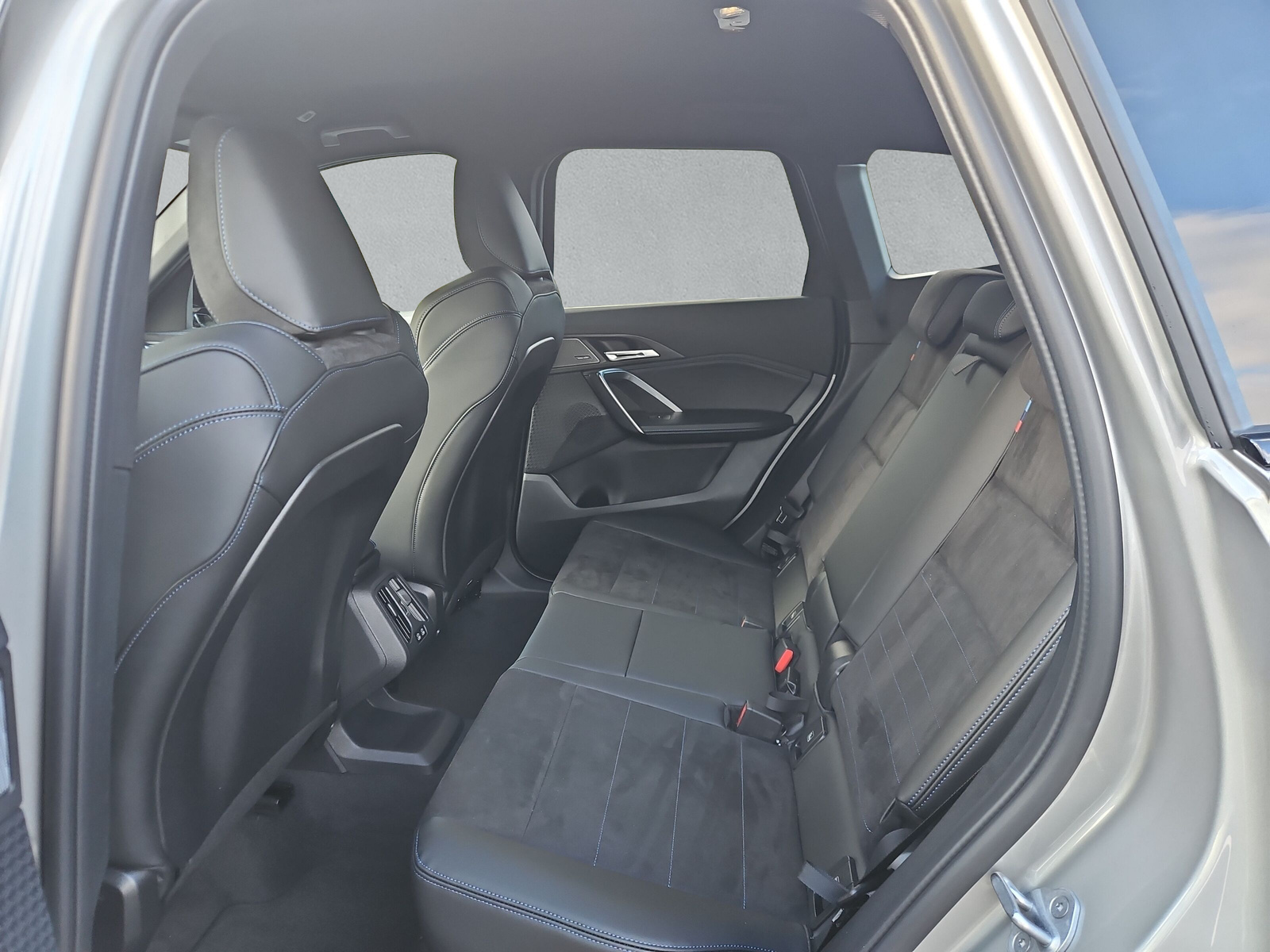 BMW X1 xDrive M35i - 12