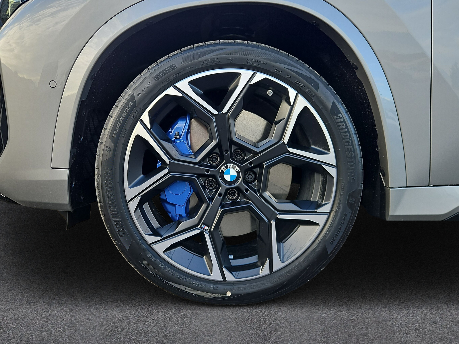 BMW X1 xDrive M35i - 9