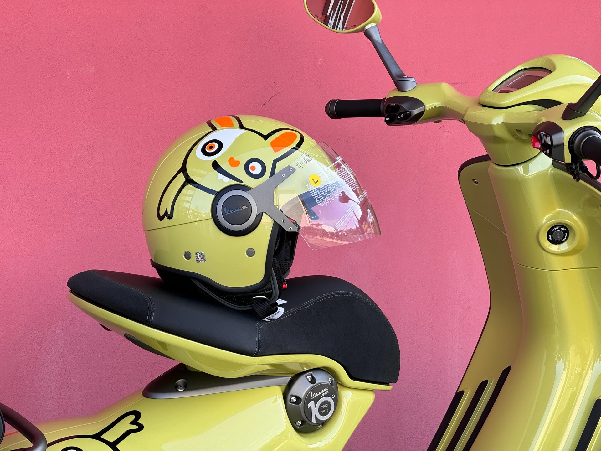 PIAGGIO Vespa 946 125 "BUNNY" 10° Anniversario - 13