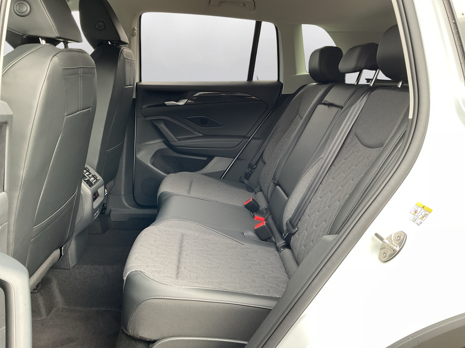 VW Tiguan 1.5 TSI evo2 mHEV United DSG - 11