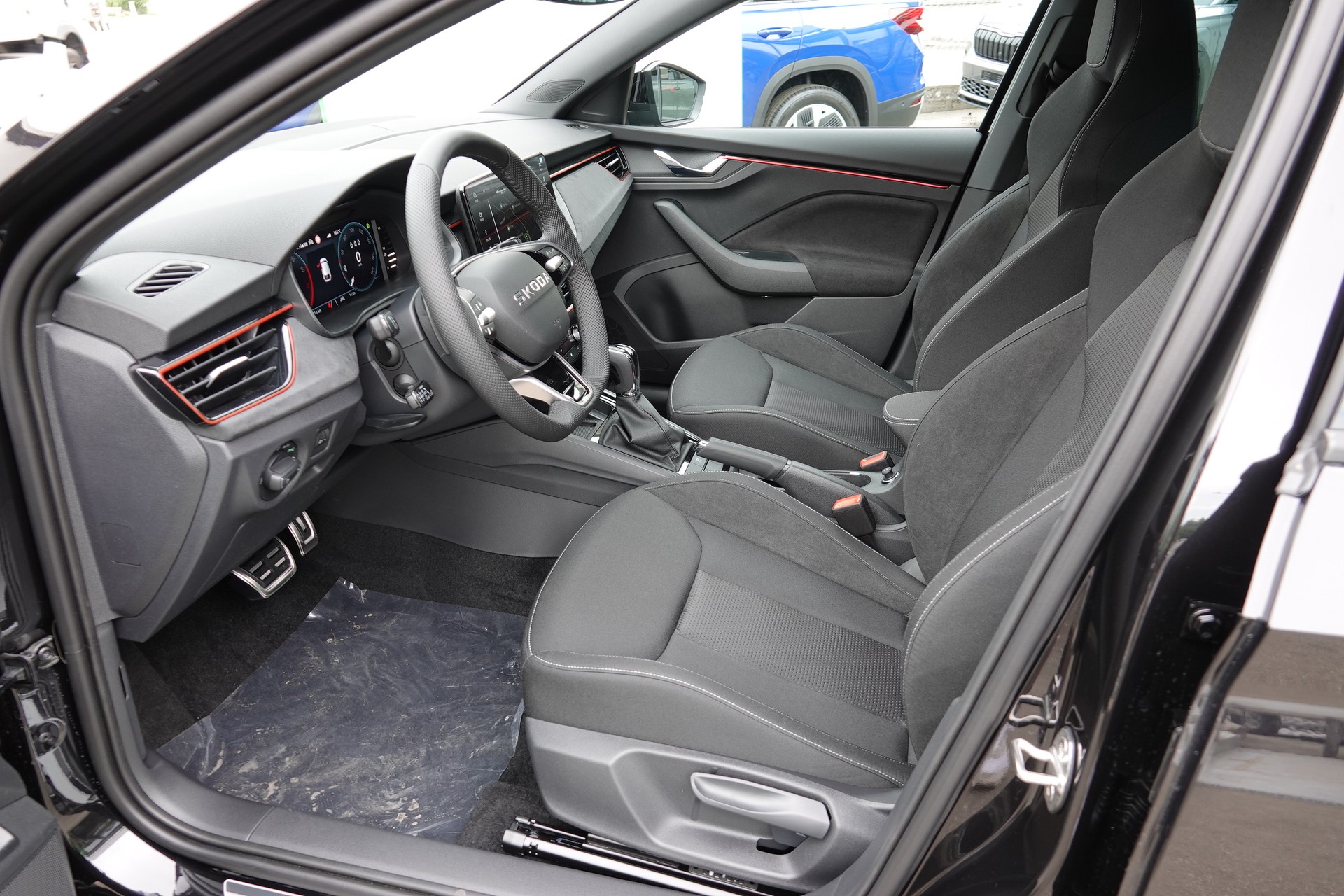 SKODA Scala 1.5 TSI Dynamic DSG - 12