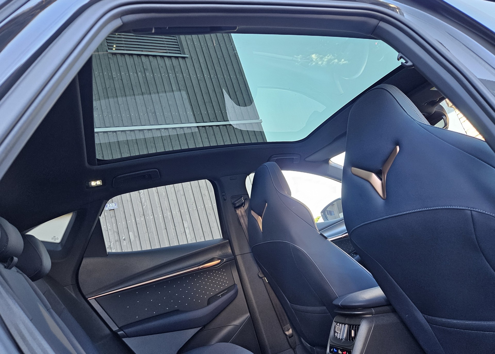 CUPRA Tavascan Type 9 77 kWh VZ Adrenaline 4x4 - 28