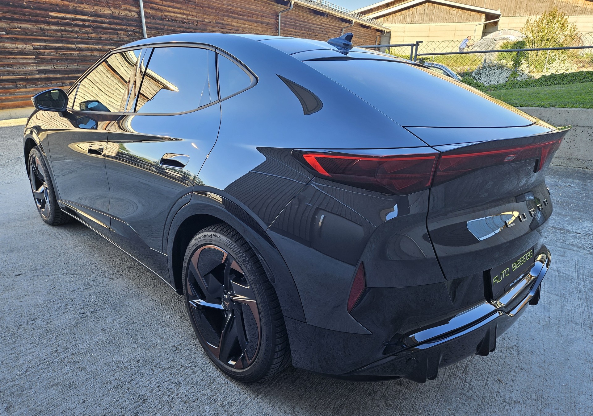 CUPRA Tavascan Type 9 77 kWh VZ Adrenaline 4x4 - 6